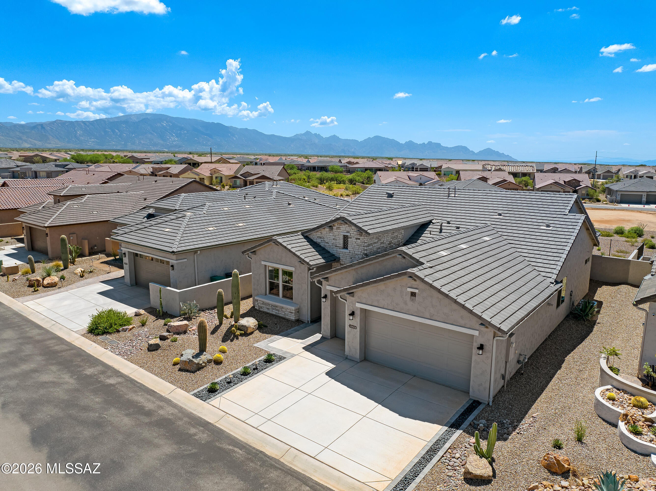 Saddlebrooke Ranch - Residential