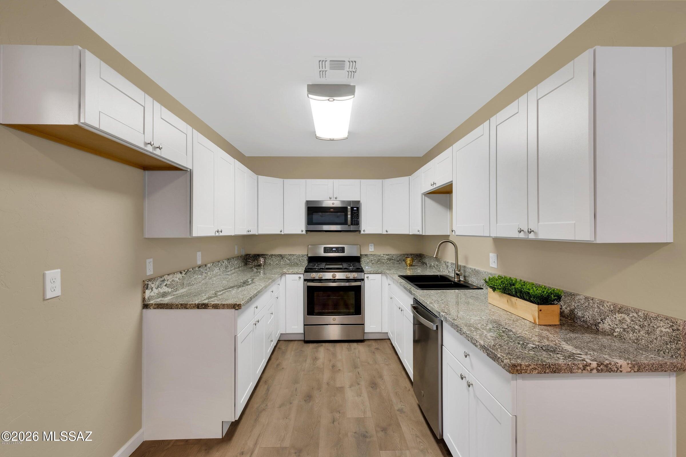 Catalina View - Residential Lease