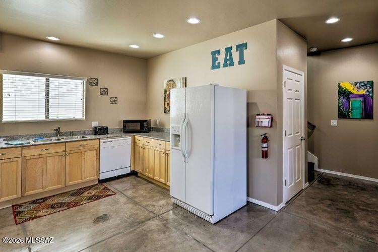 Jefferson Park - Residential Income