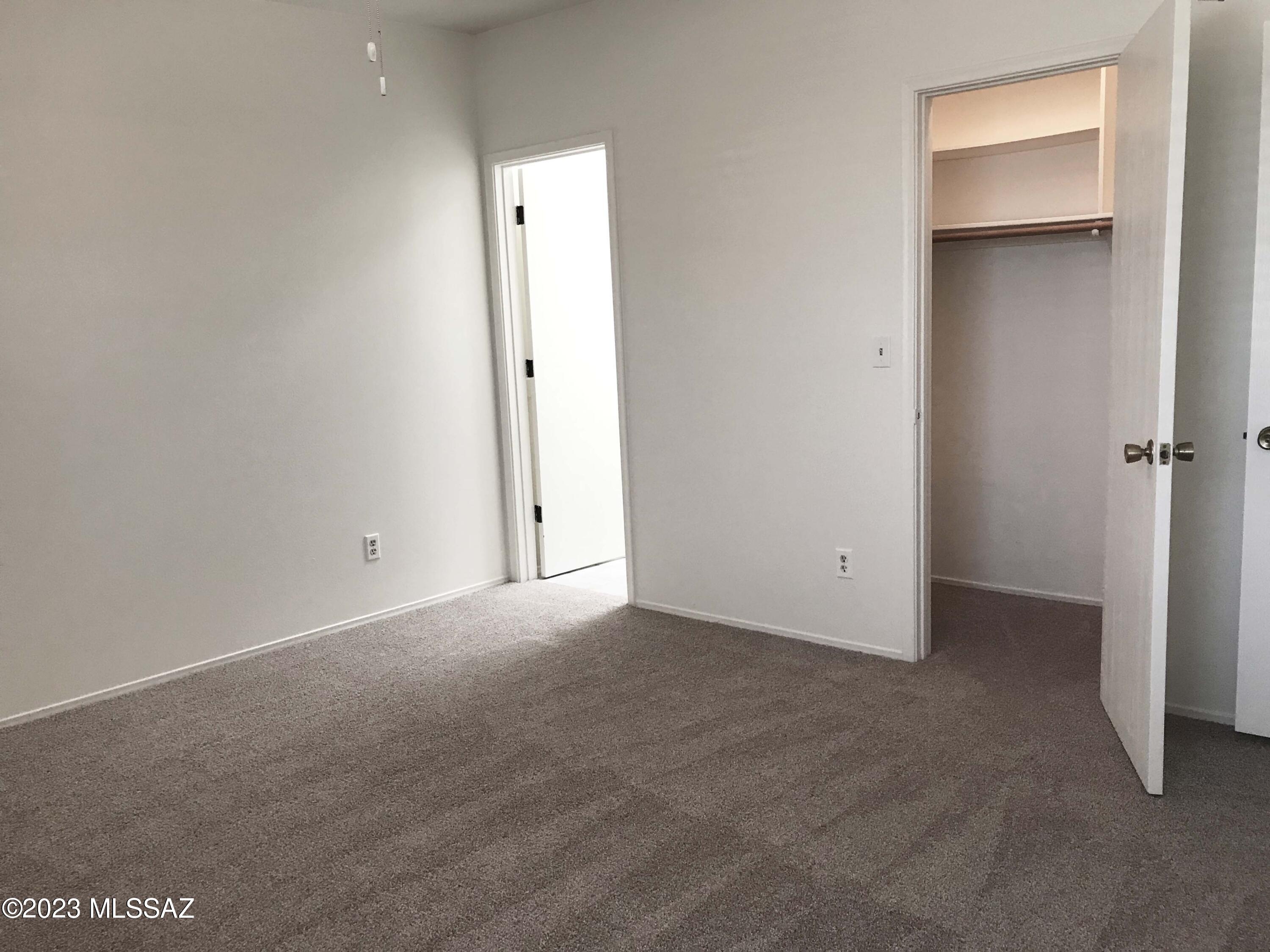Metropolitan No.1 (258-455) - Residential Lease
