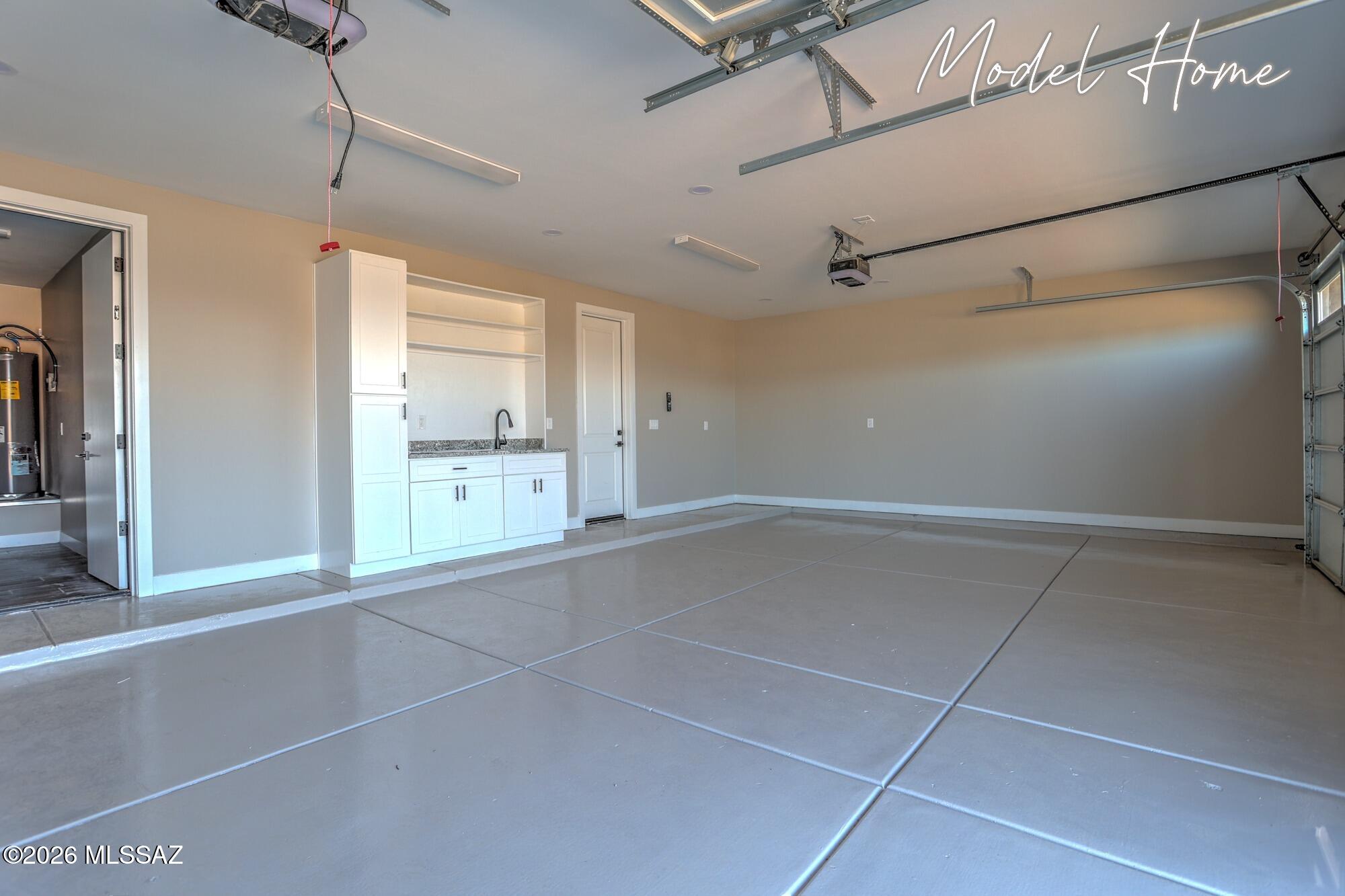 New Tucson Unit NO. 4 (1-203) - Residential