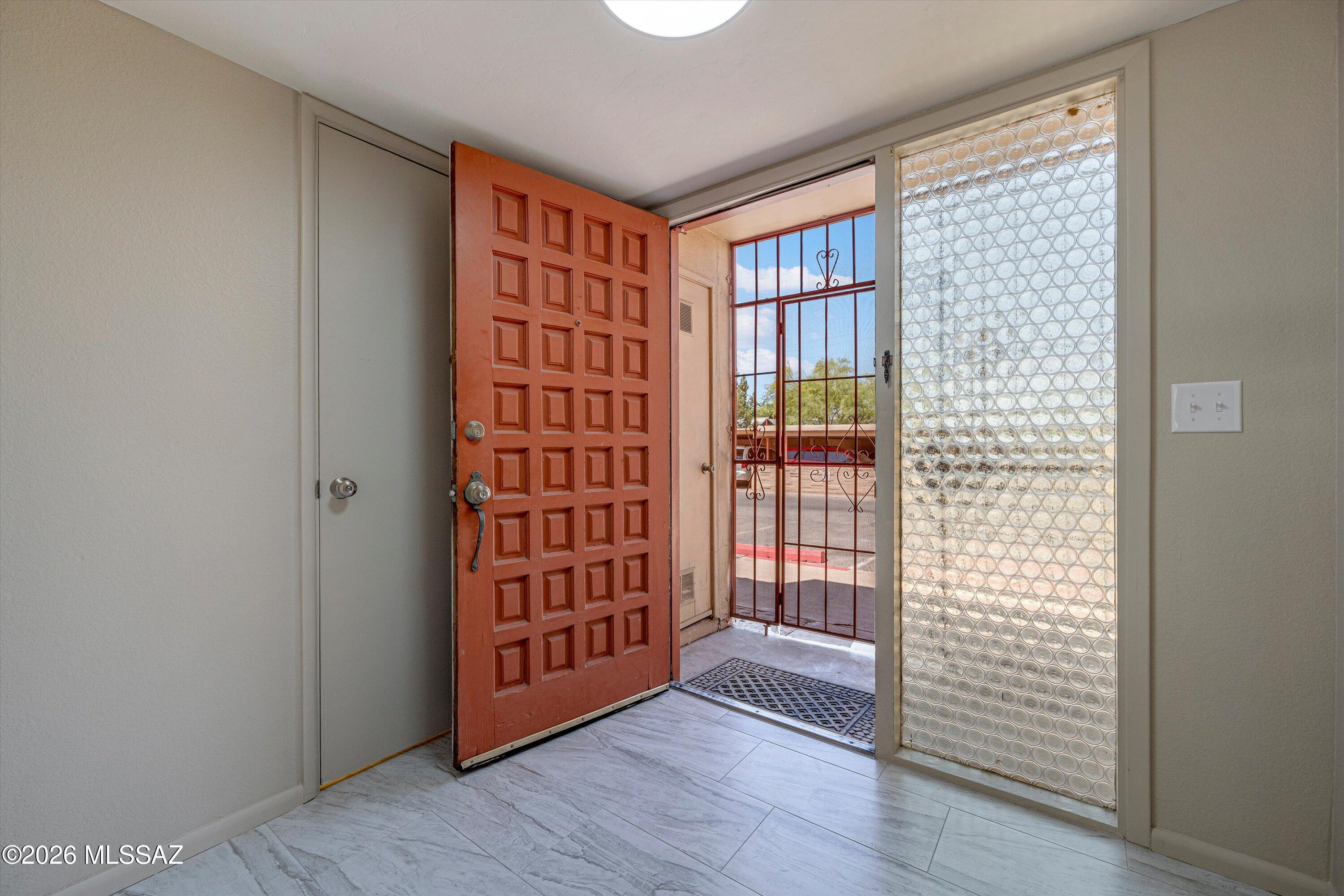 Villa Paraiso (1-67) - Residential