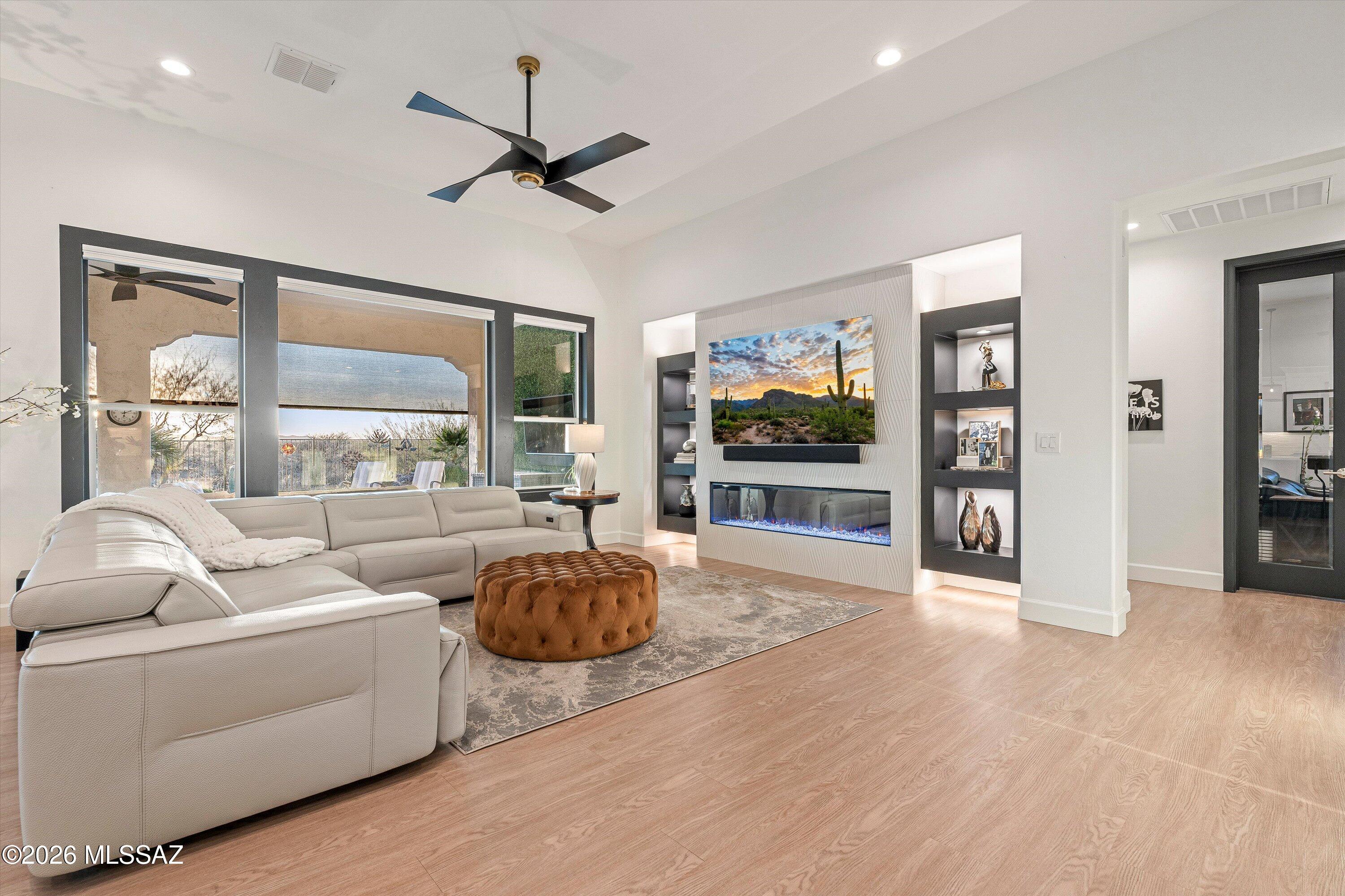 Saddlebrooke Ranch - Residential