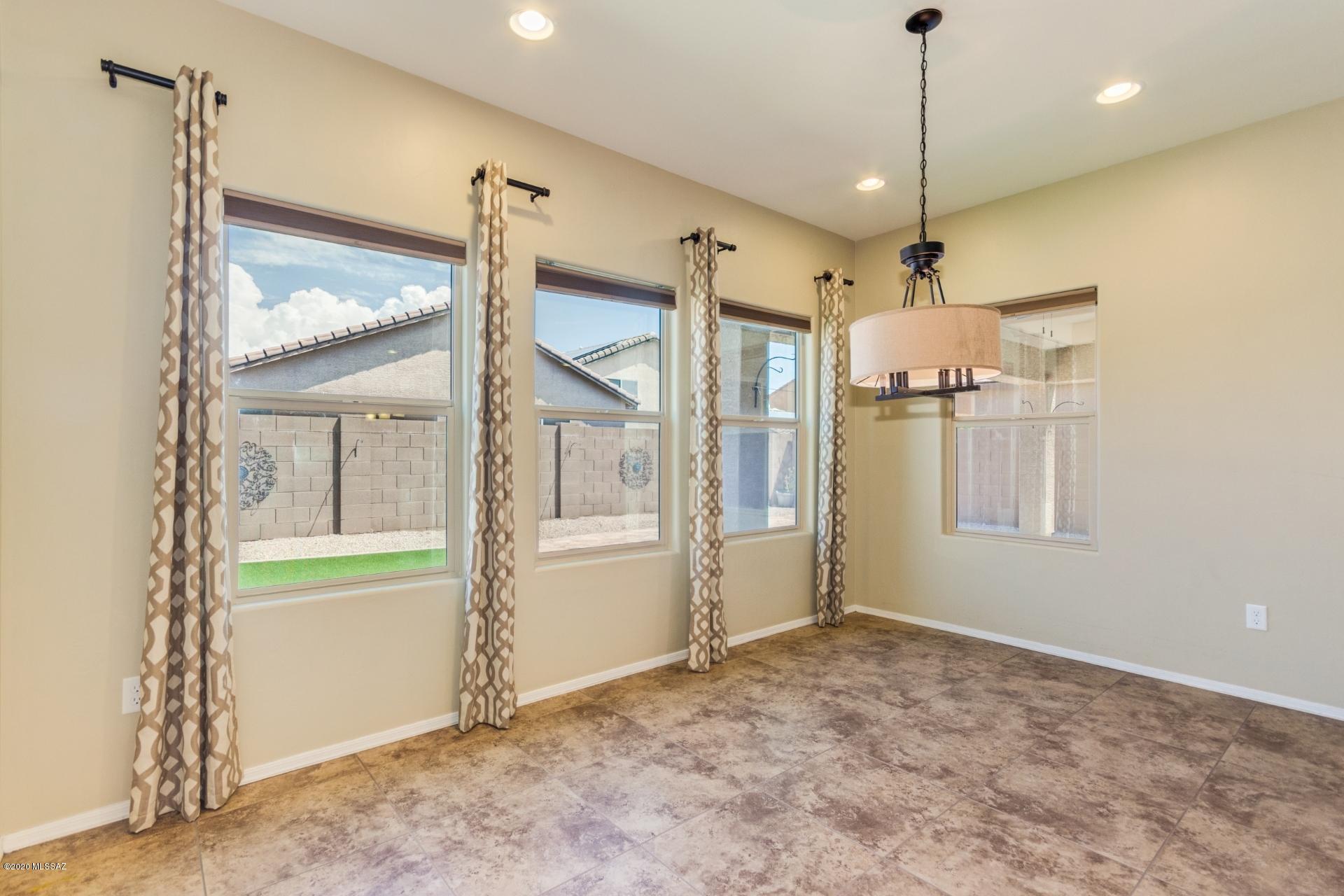 Sierra Morado Unit 2 East - Residential