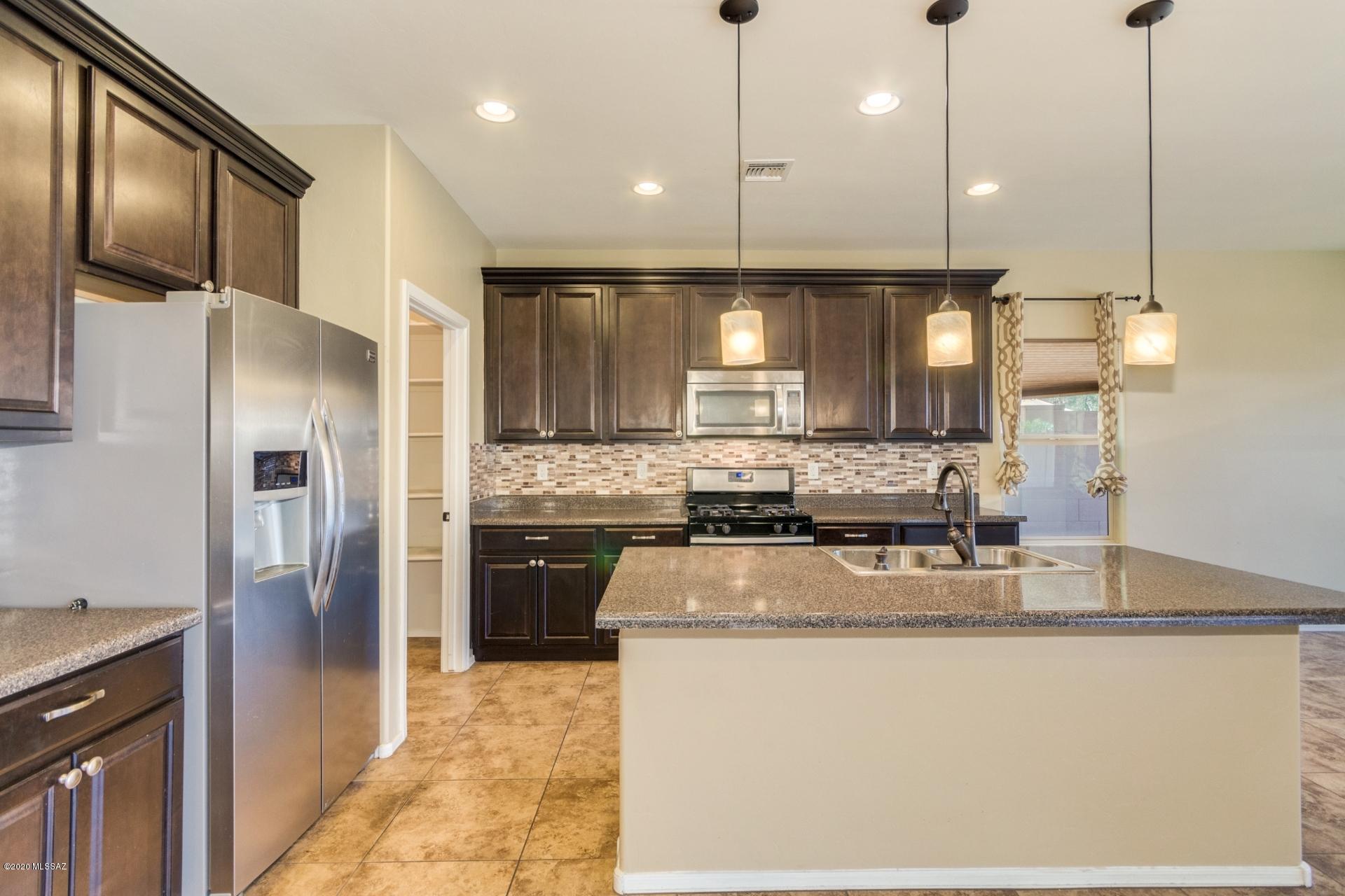 Sierra Morado Unit 2 East - Residential