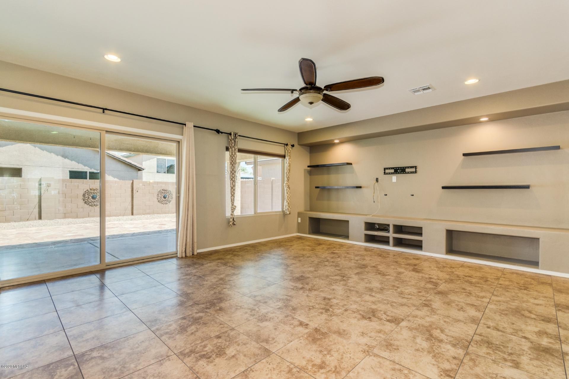Sierra Morado Unit 2 East - Residential