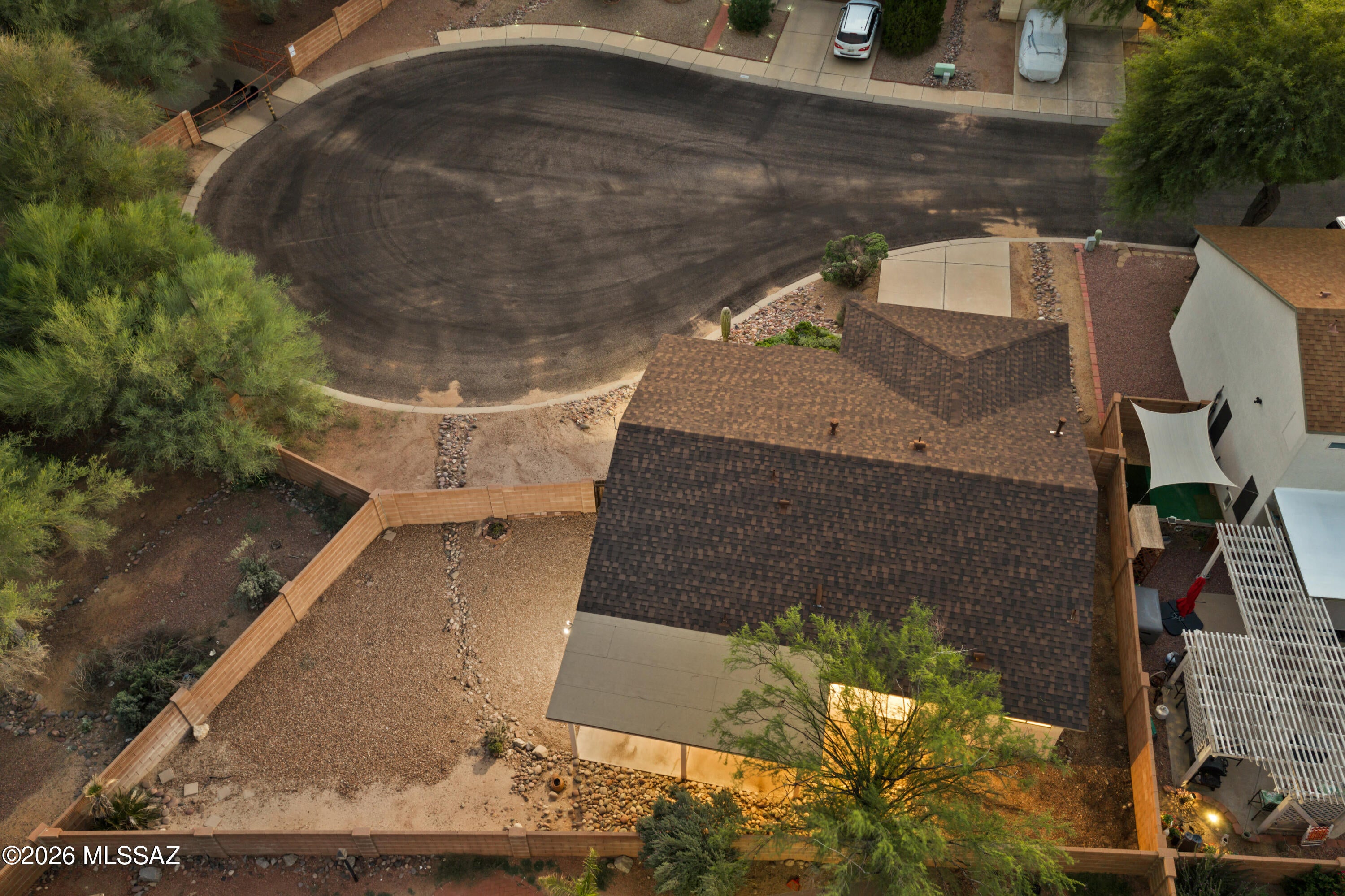 Country Club(1-221) - Residential