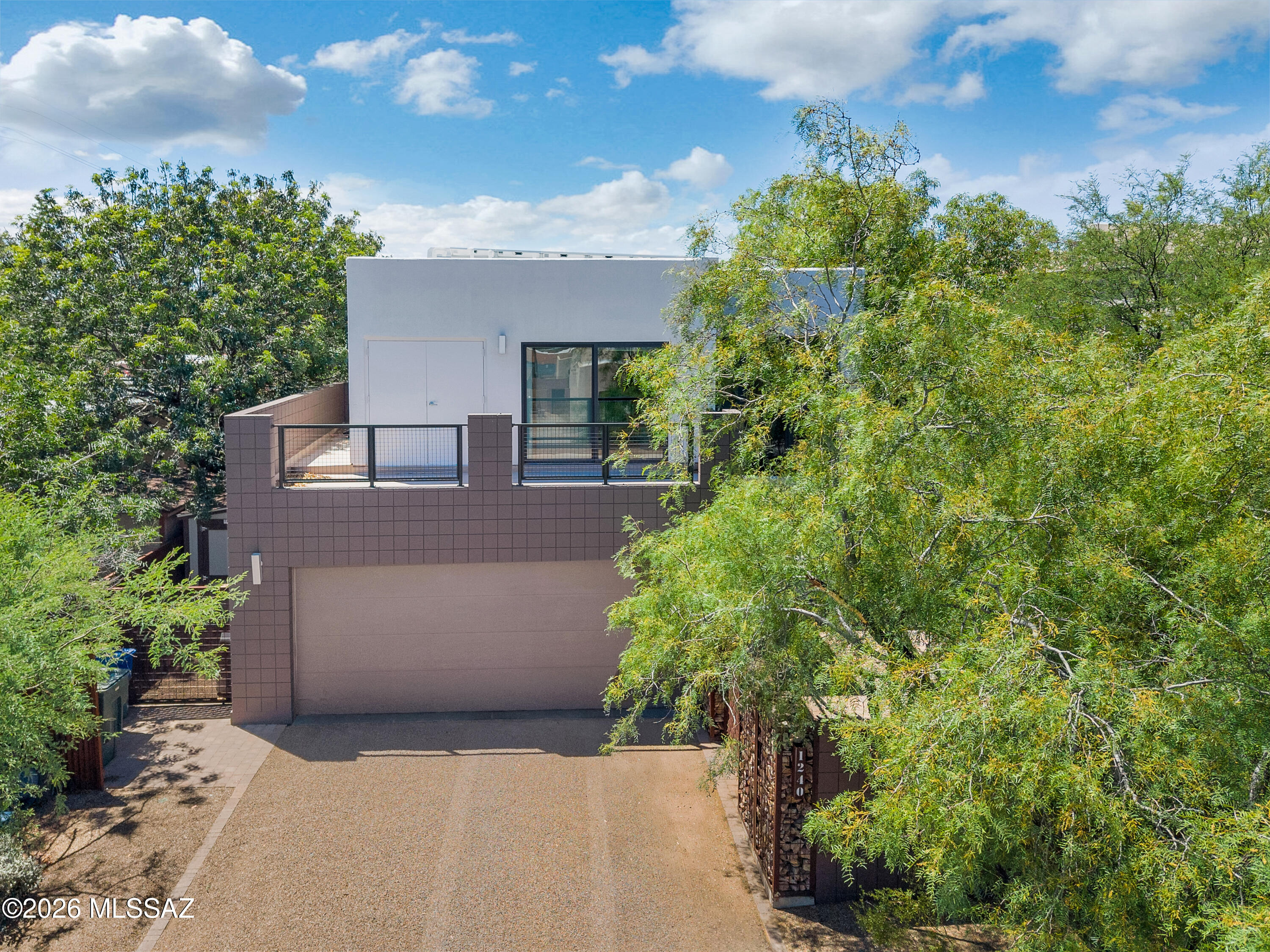 Catalina Poultry Acres NO 2 - Residential