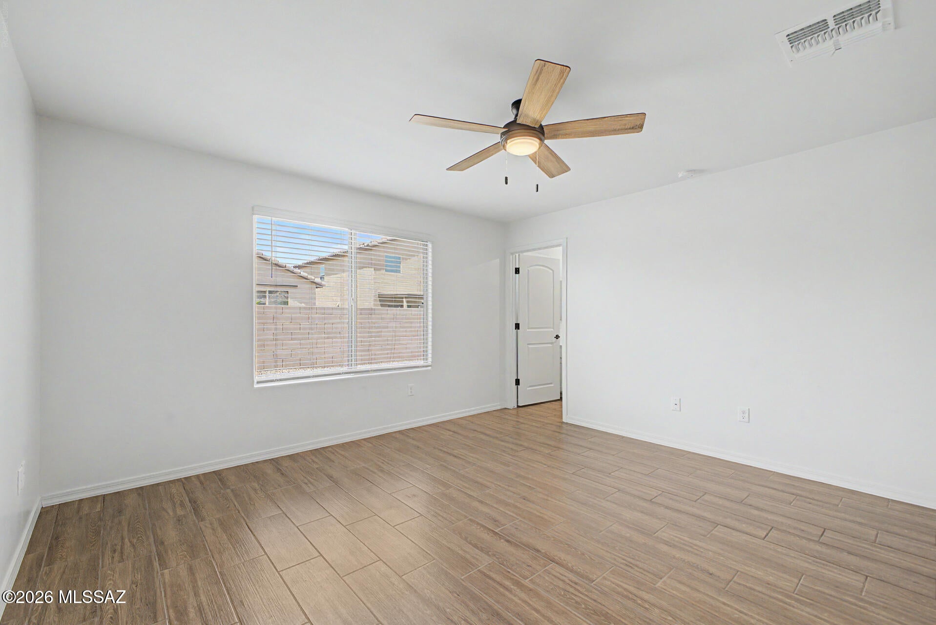 Bella Tierra - Residential