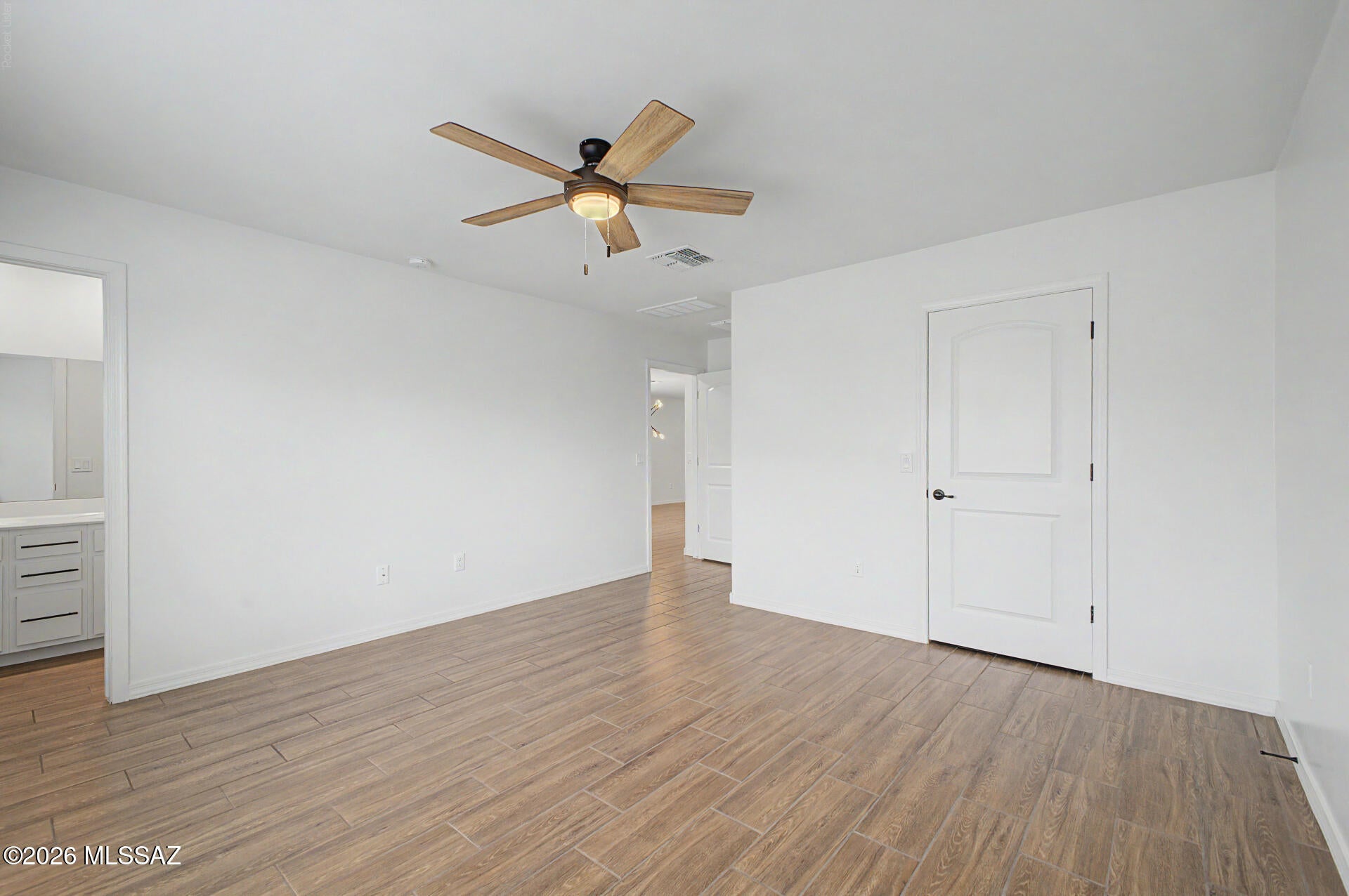 Bella Tierra - Residential