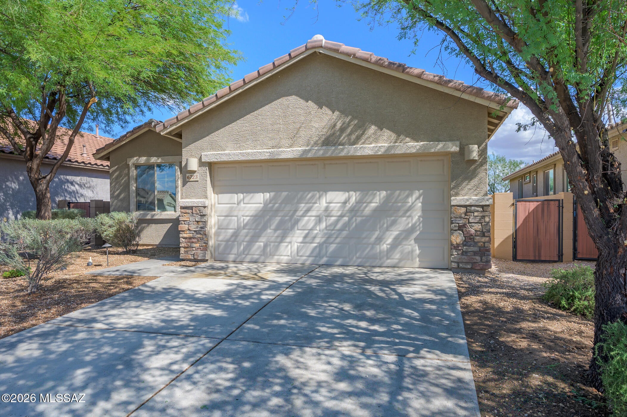 Welcome home to this 3 bedroom 2 bath home in the growing community of Star Valley! Open airy and bright, living room, dining and kitchen perfect for hosting family and friends. Easy care landscaped front yard and rear yard is ready for fun or big enough to add a pool.
