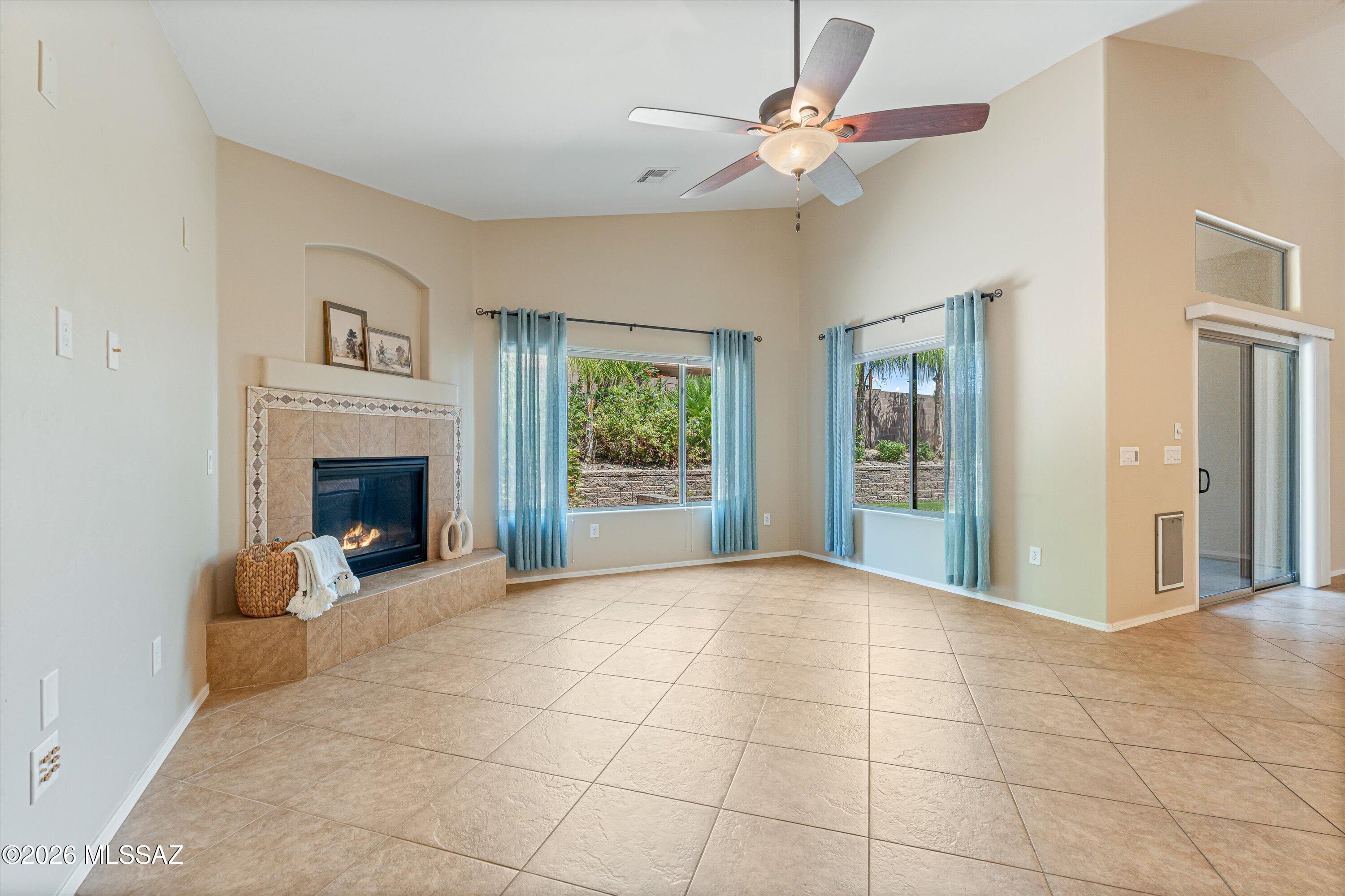 Tangerine Terrace (1-105) - Residential