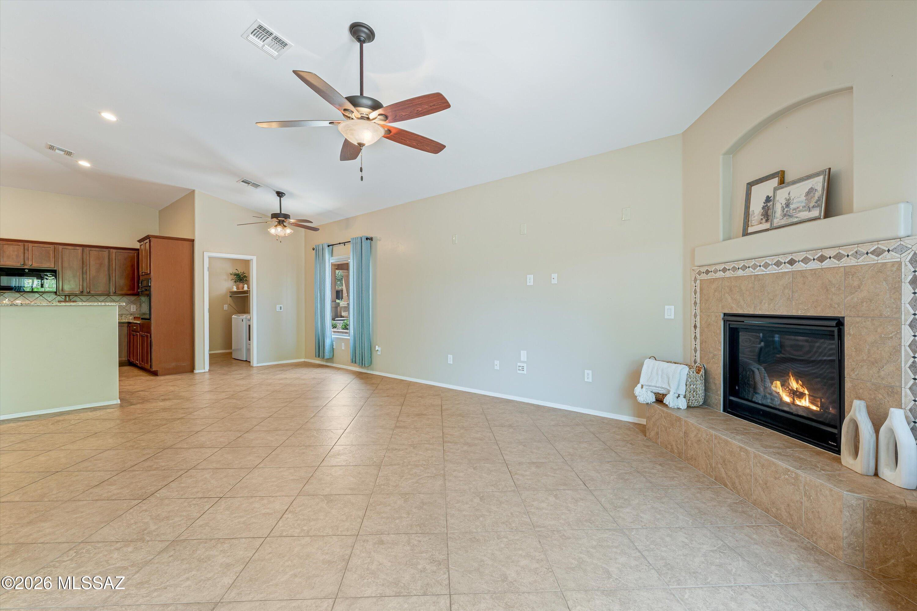 Tangerine Terrace (1-105) - Residential