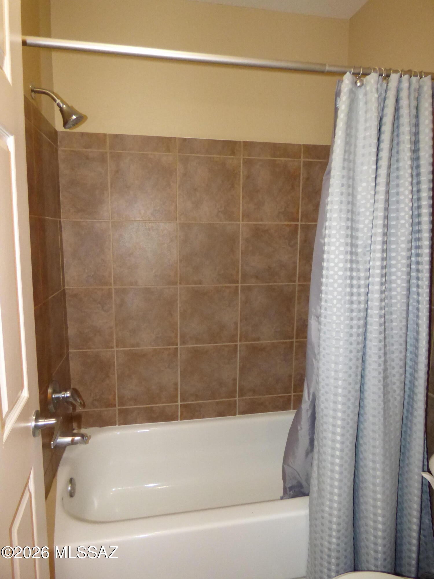 Greens at Ventana Canyon - Residential Lease