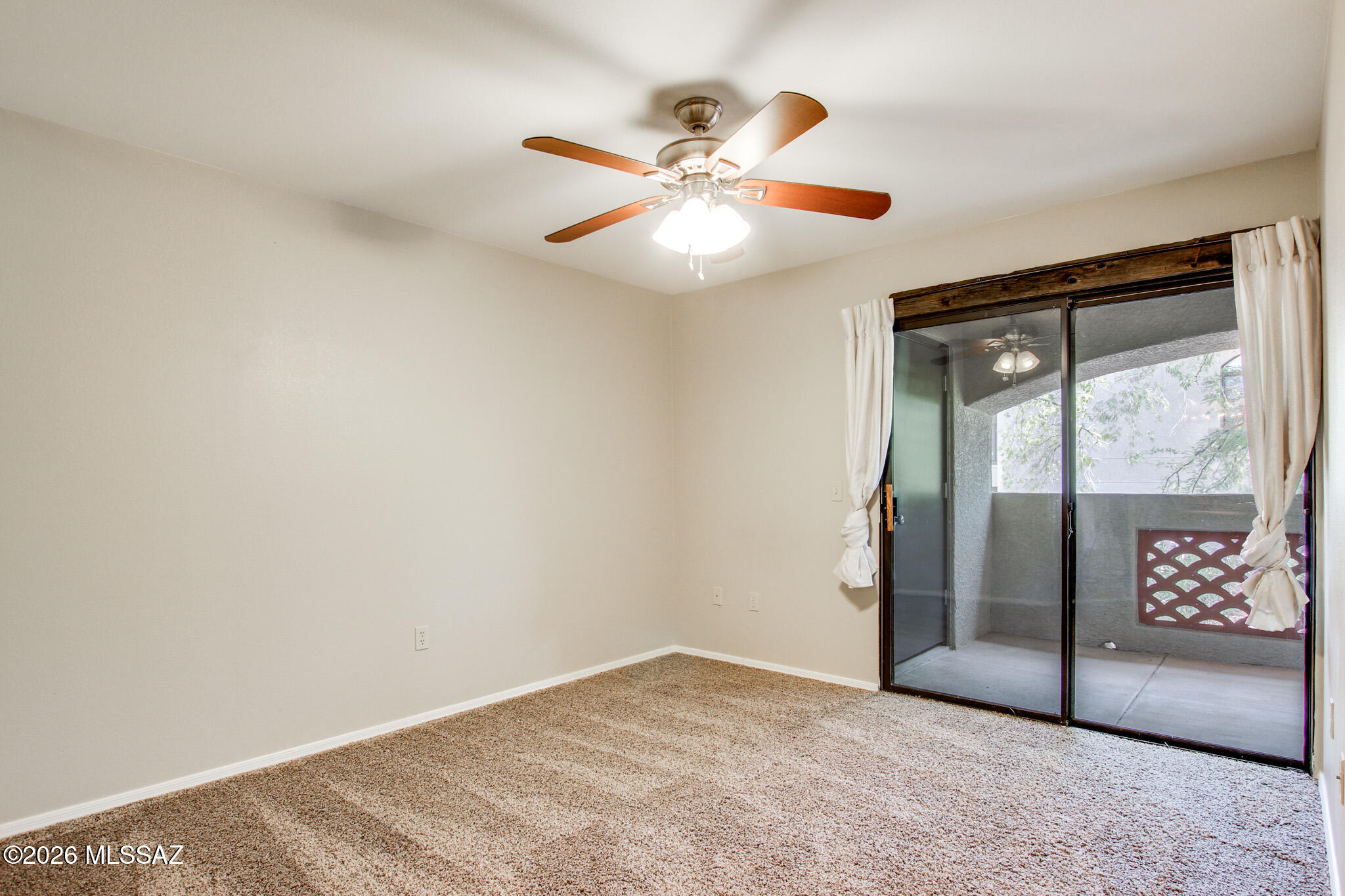Veranda at Ventana Condominiums - Residential
