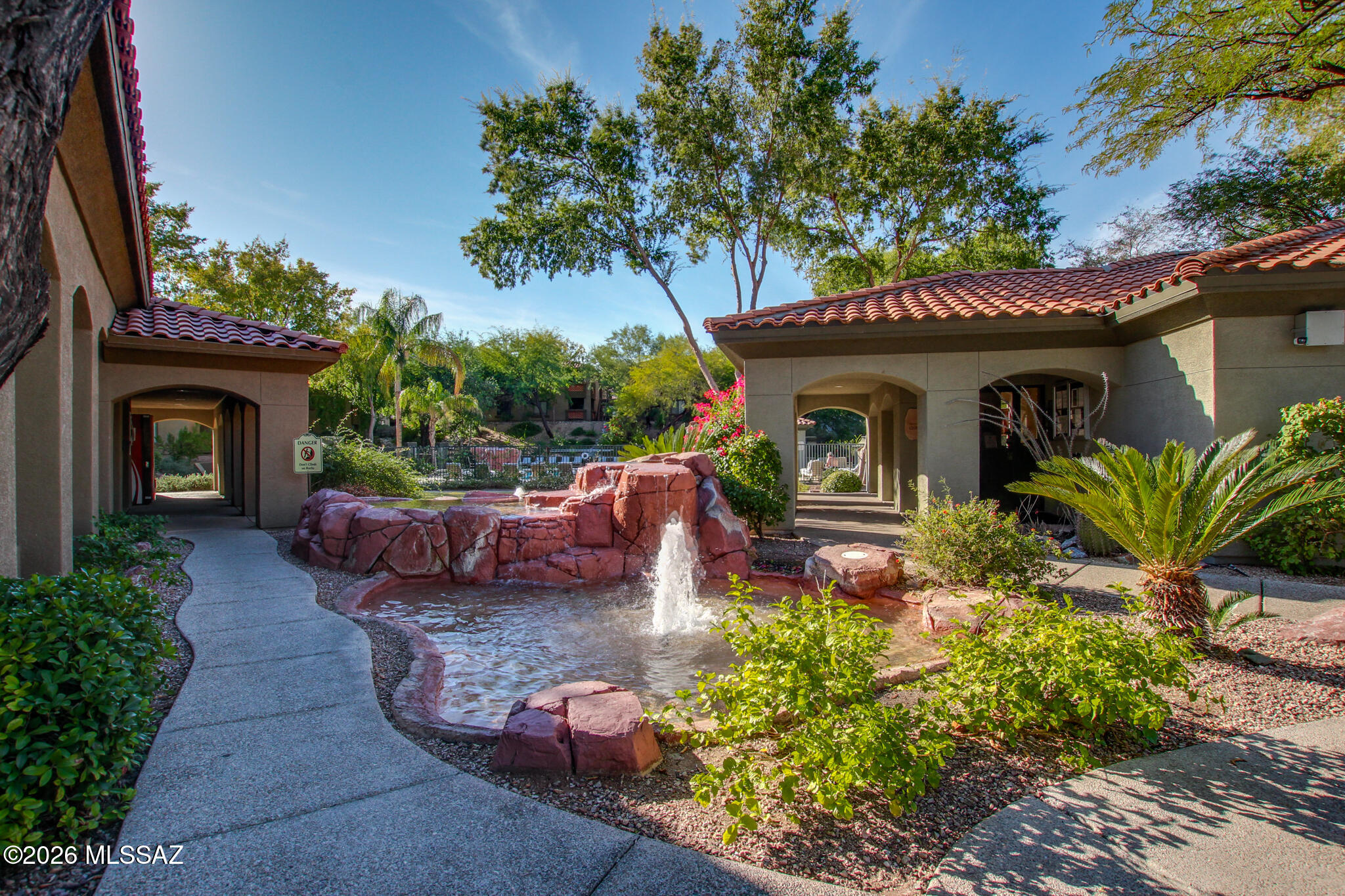 Veranda at Ventana Condominiums - Residential
