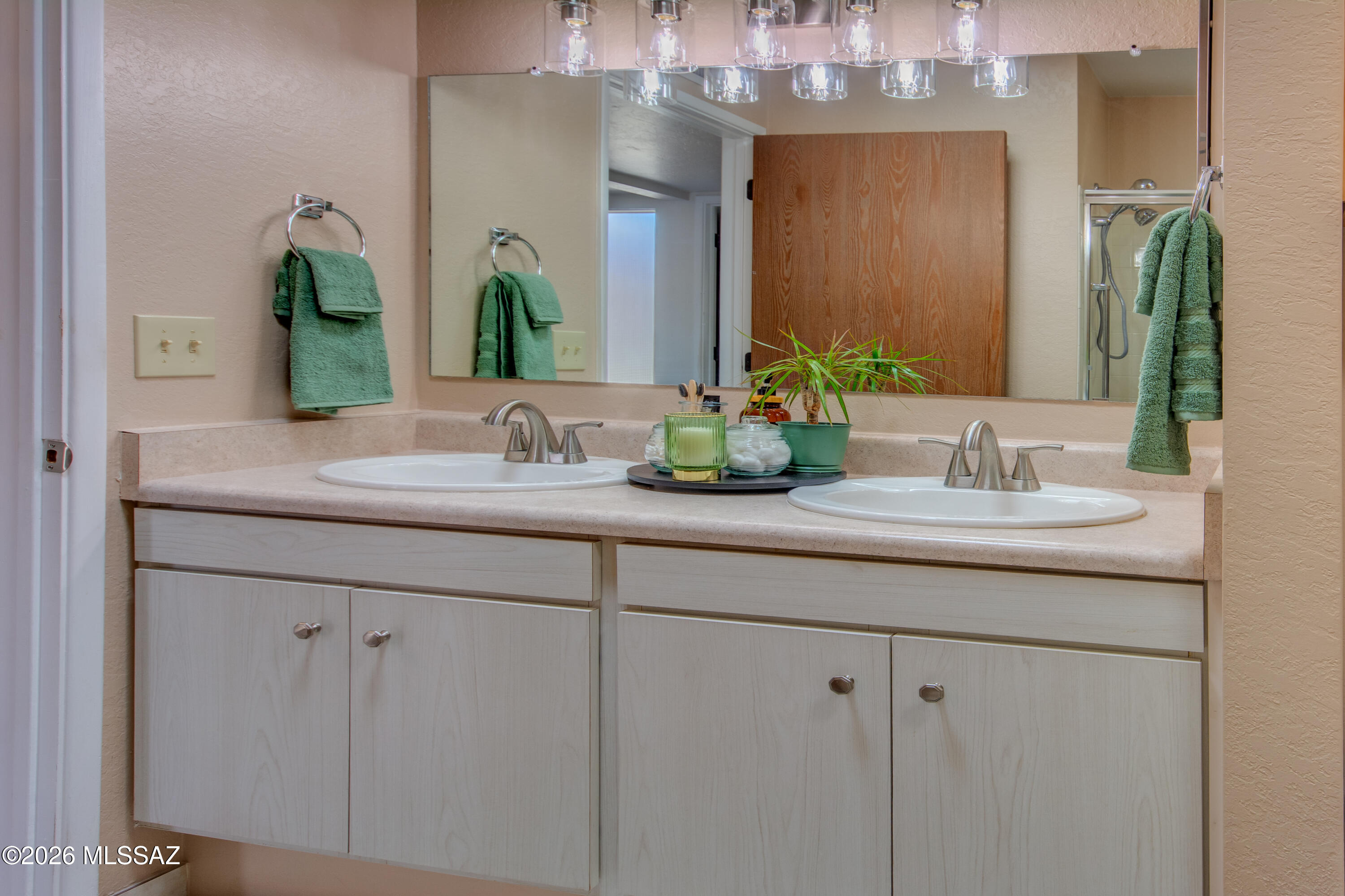 Colonia De Los Alamos (BK1-45) - Residential