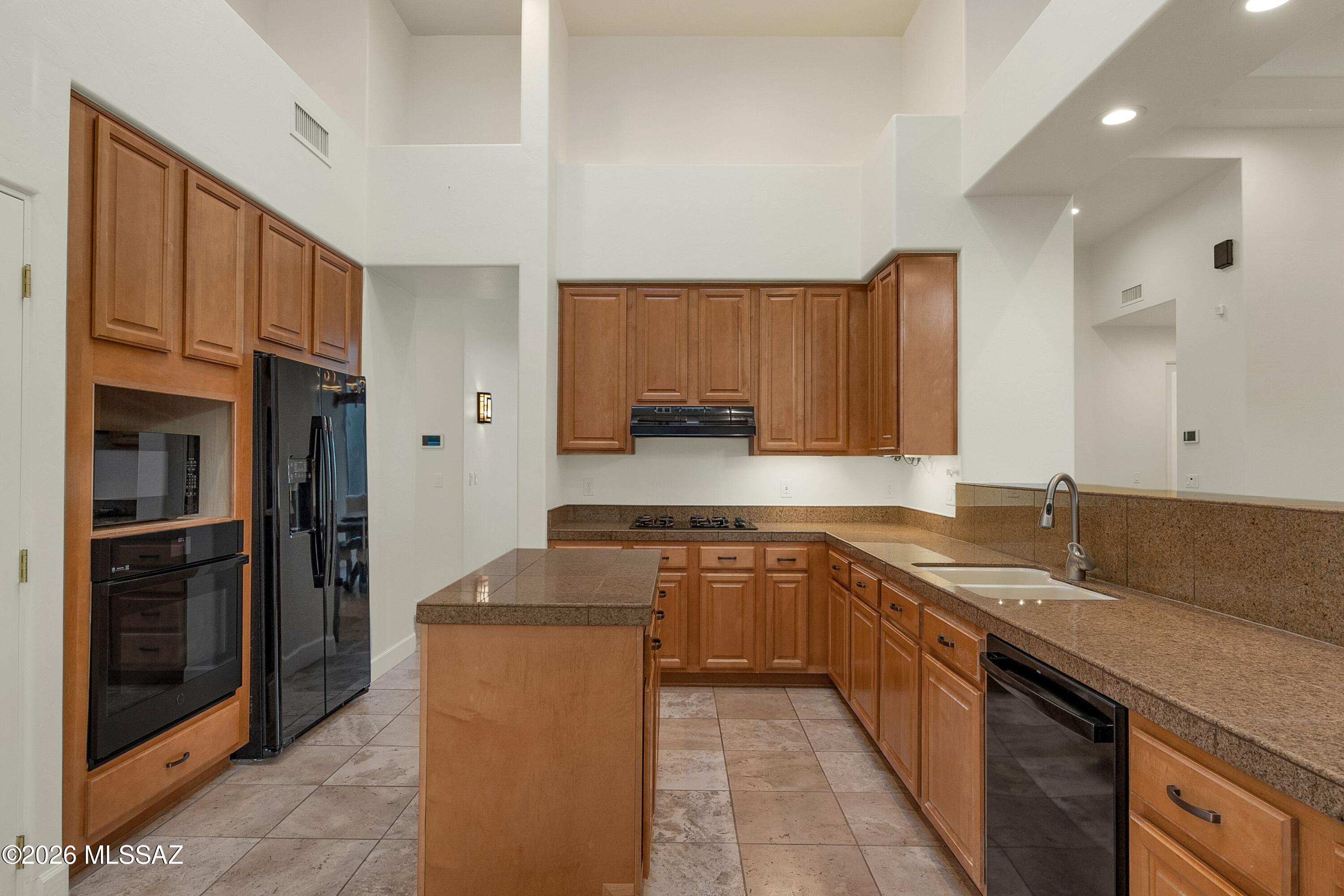Ventana Country Club Estates (1-67) - Residential