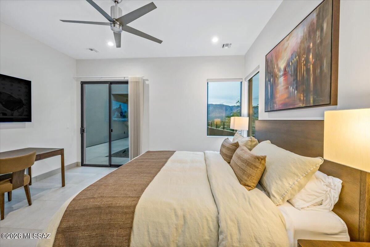 Stone Canyon VI - Residential
