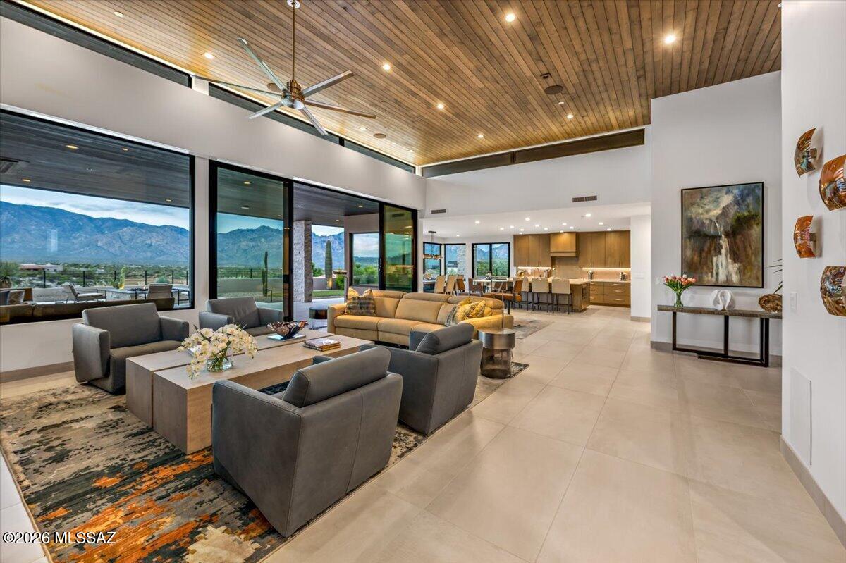 Stone Canyon VI - Residential