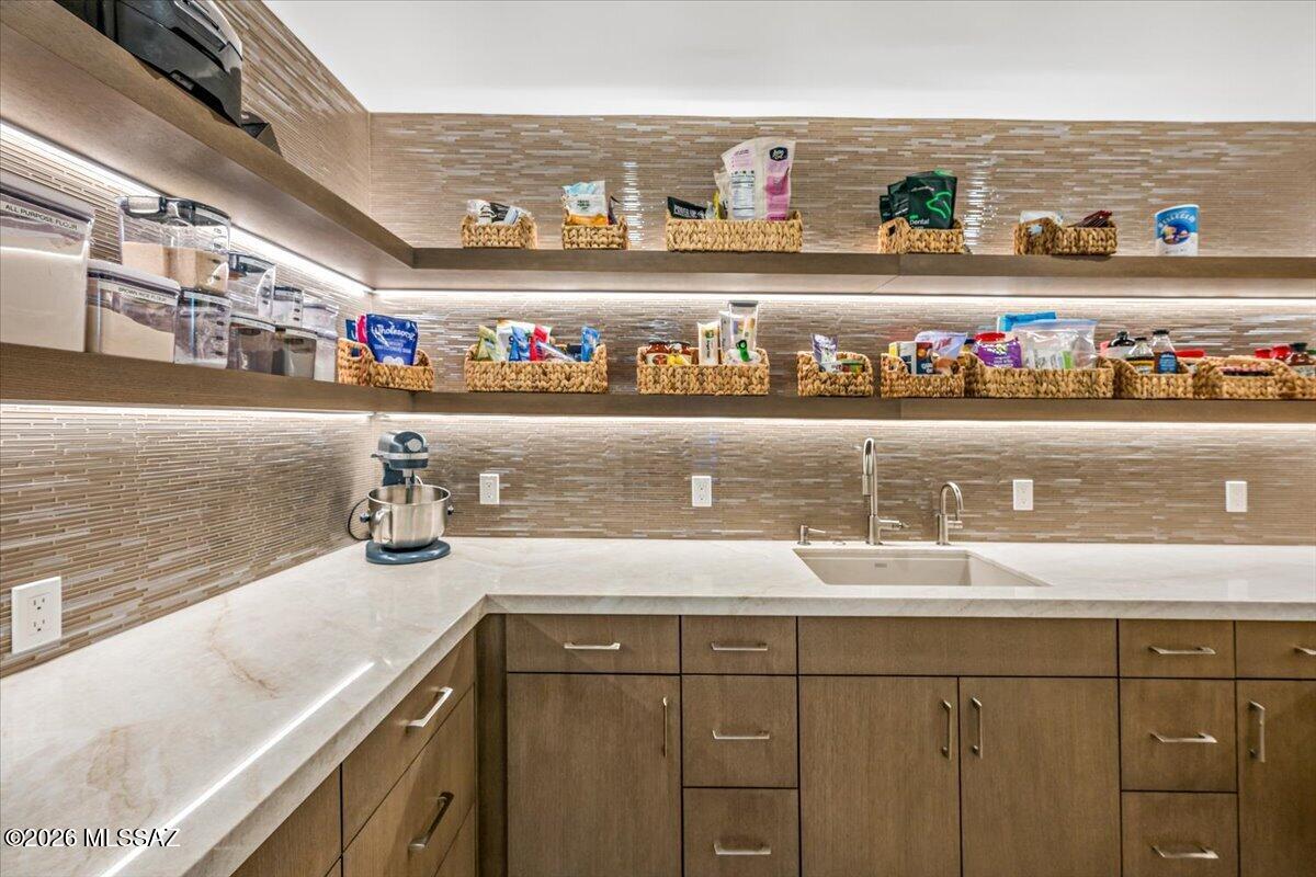 Stone Canyon VI - Residential