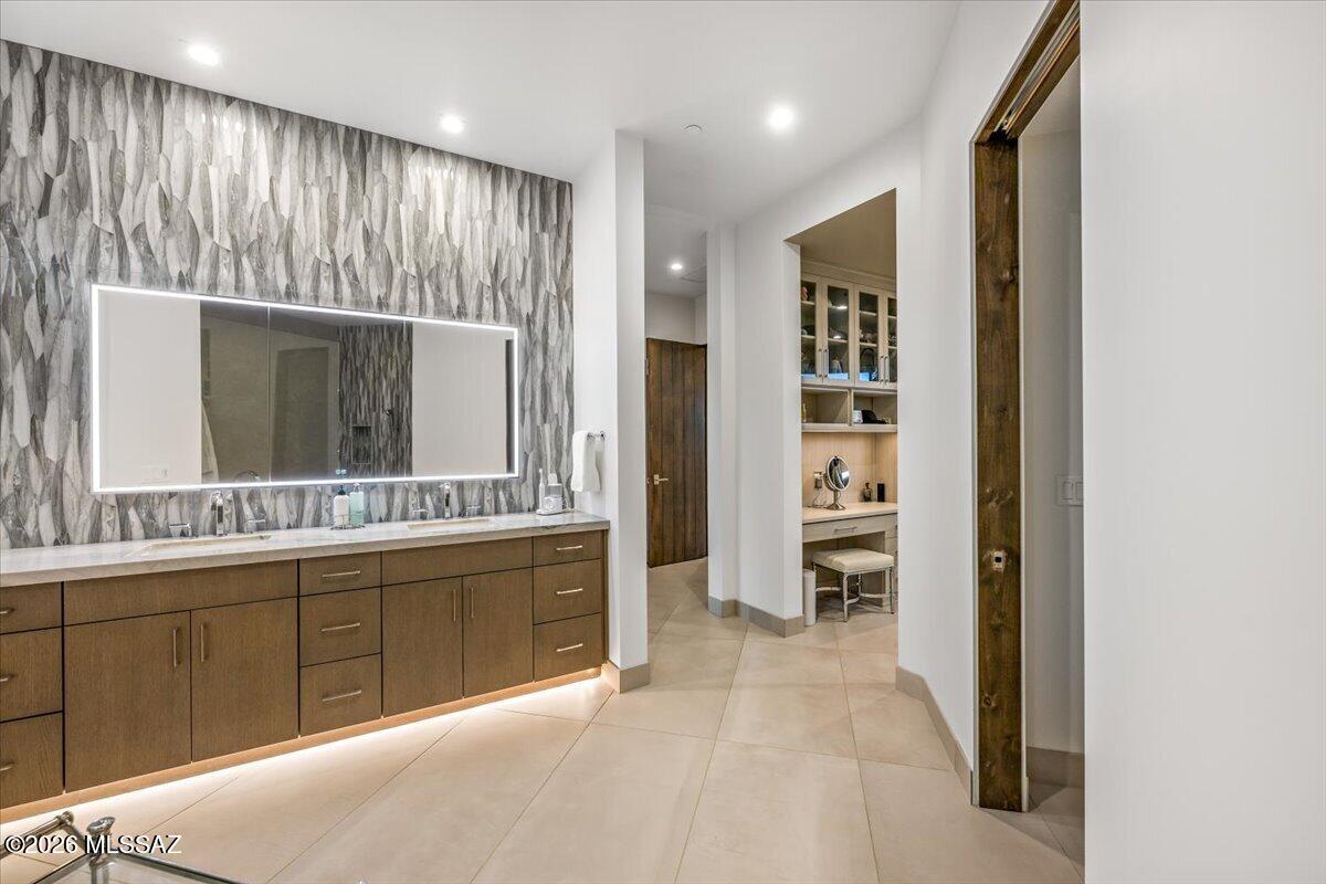 Stone Canyon VI - Residential