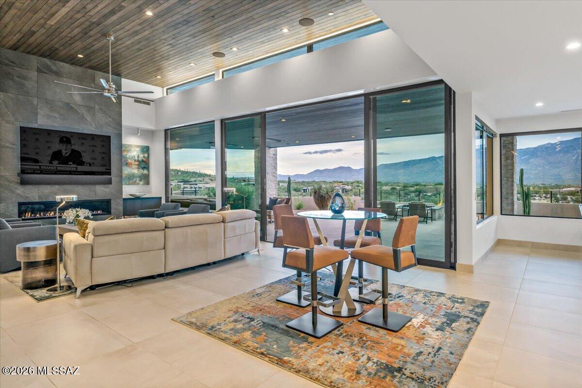 Stone Canyon VI - Residential