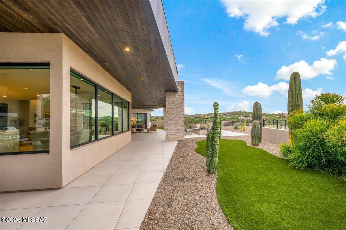 Stone Canyon VI - Residential