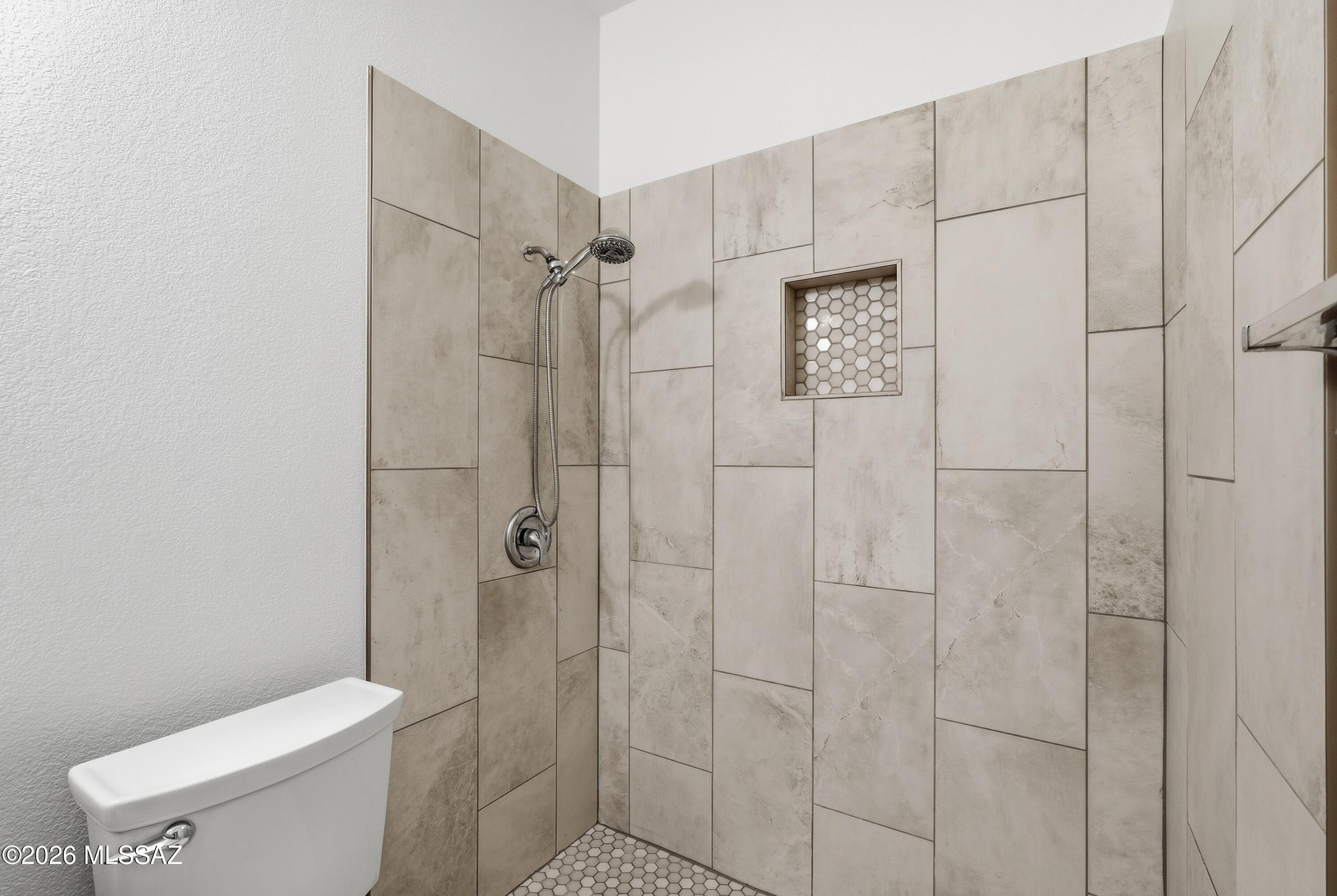 Silver Pass (1-276) - Residential