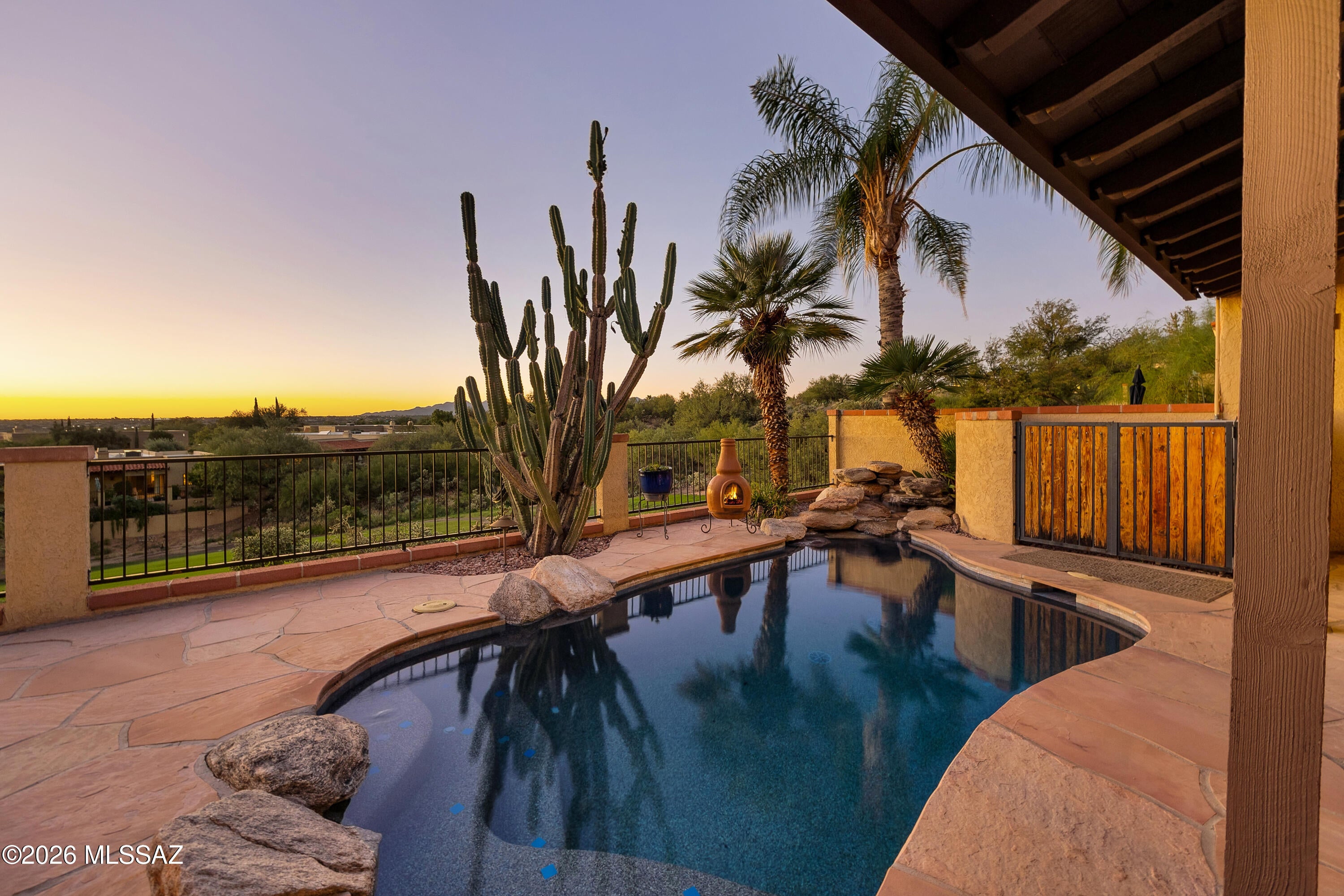 El Conquistador Resort Patio Homes (155-193) - Residential