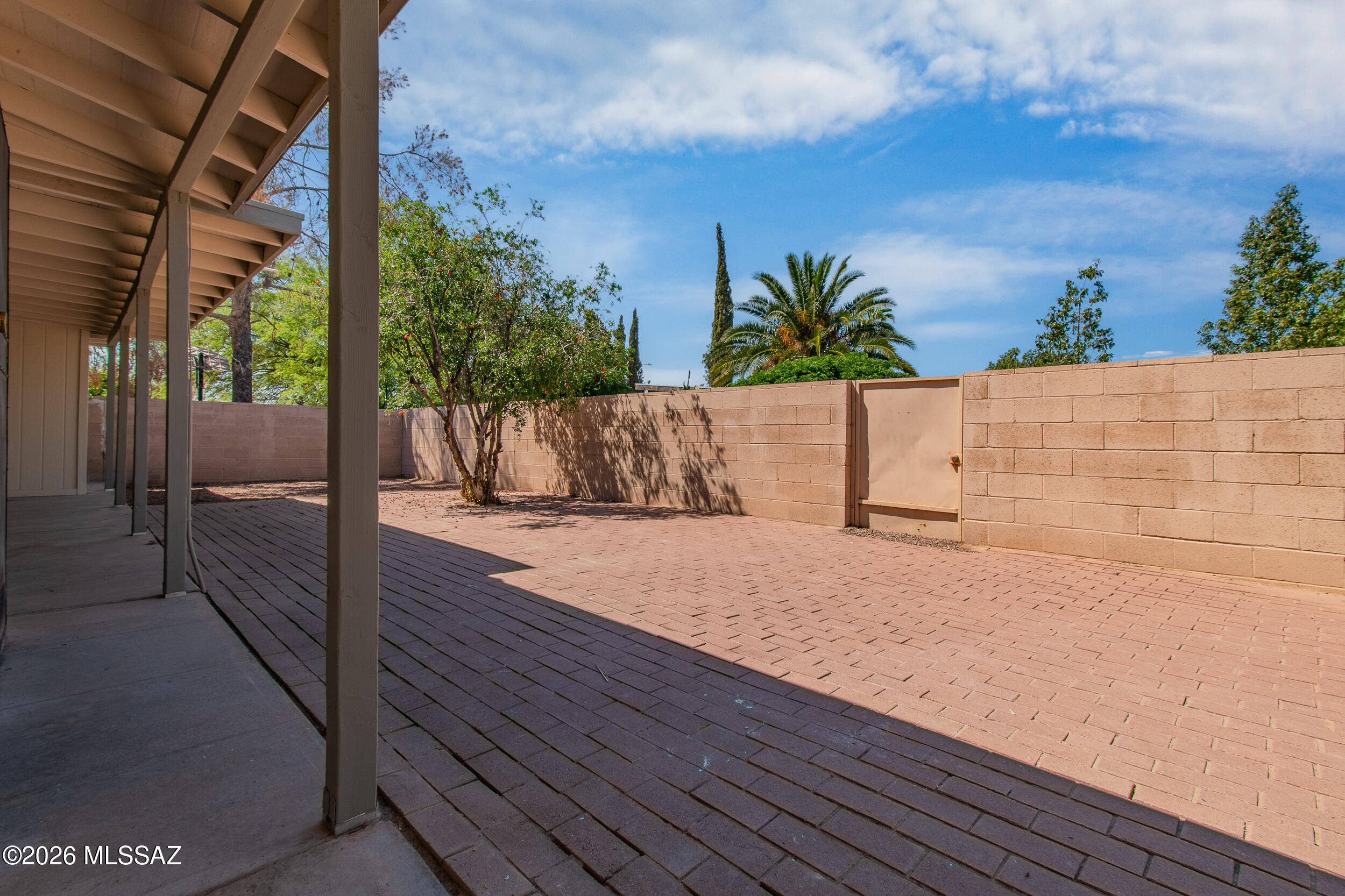Mission Heights NO. 5 (1-102) - Residential