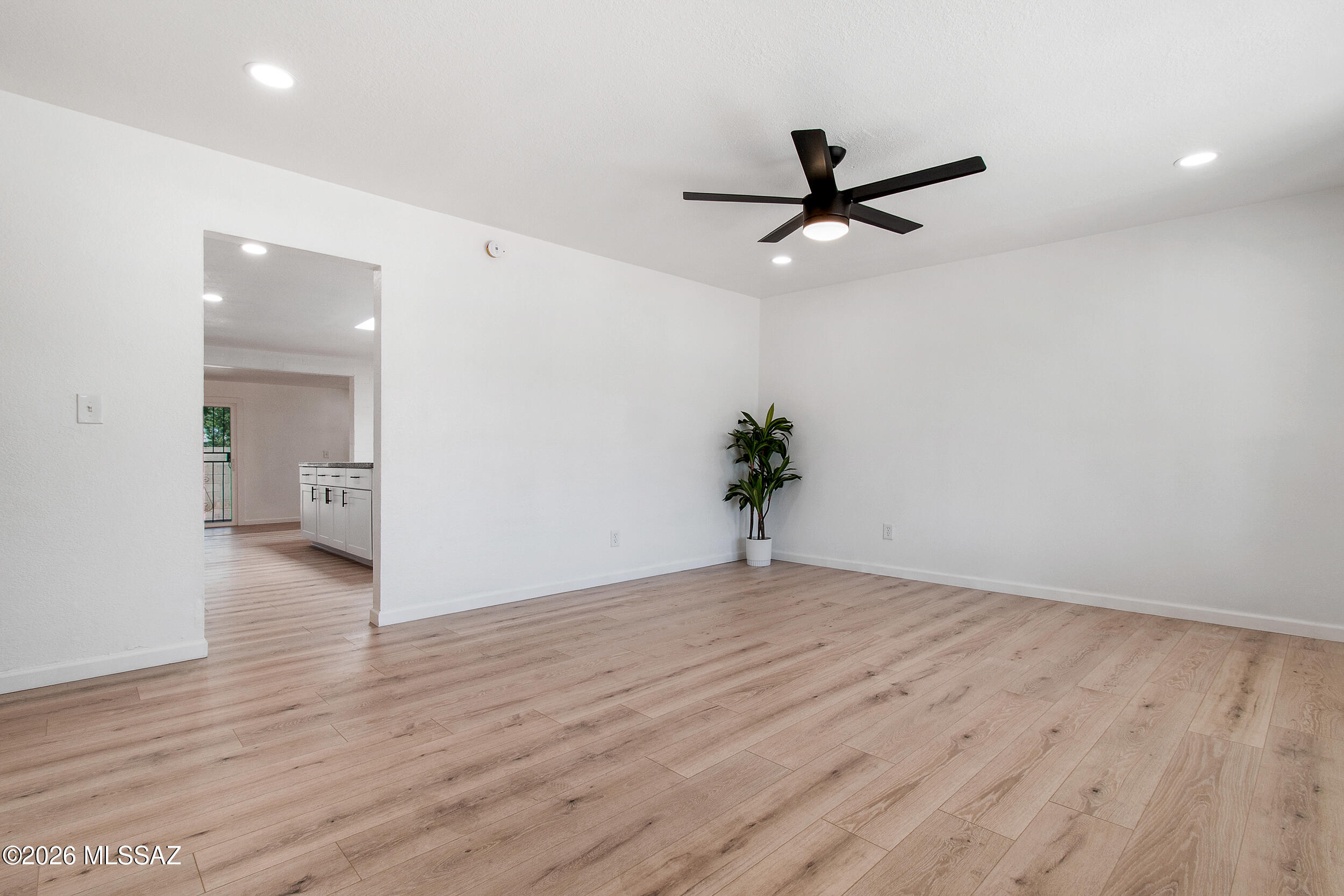 Mission Heights NO. 5 (1-102) - Residential