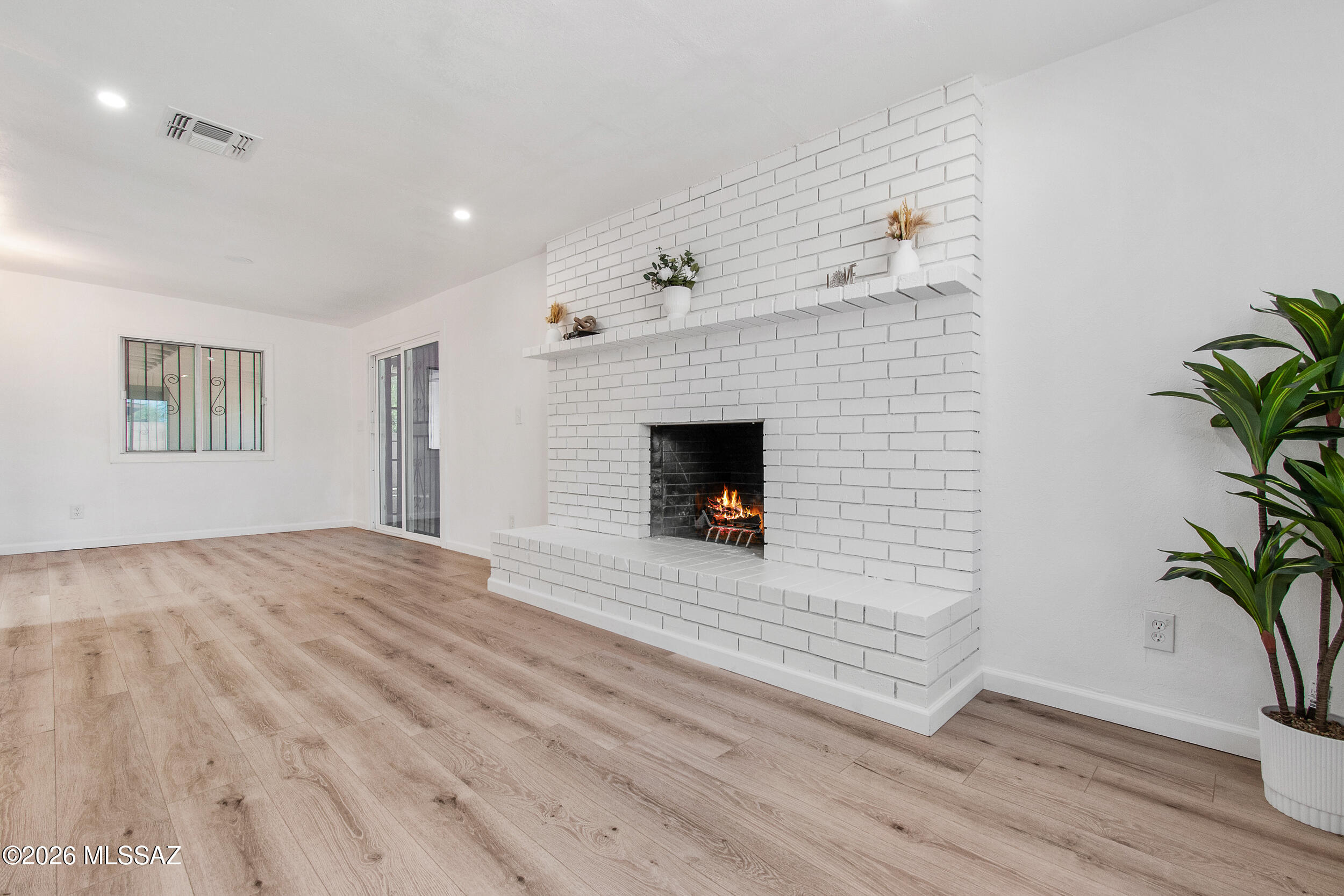 Mission Heights NO. 5 (1-102) - Residential