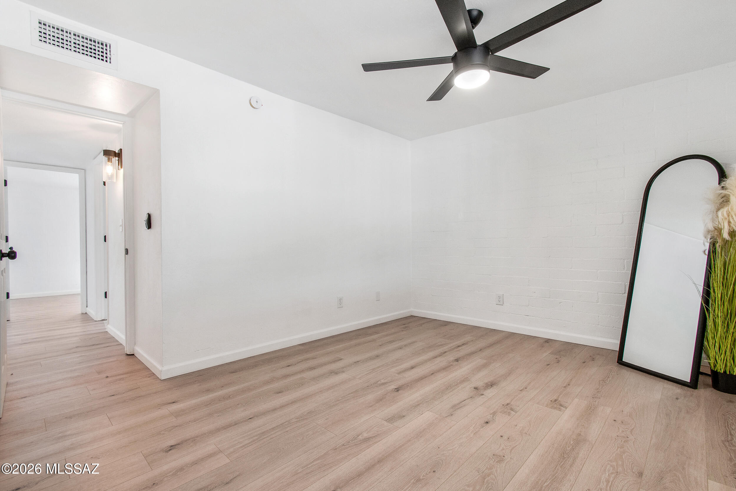 Mission Heights NO. 5 (1-102) - Residential