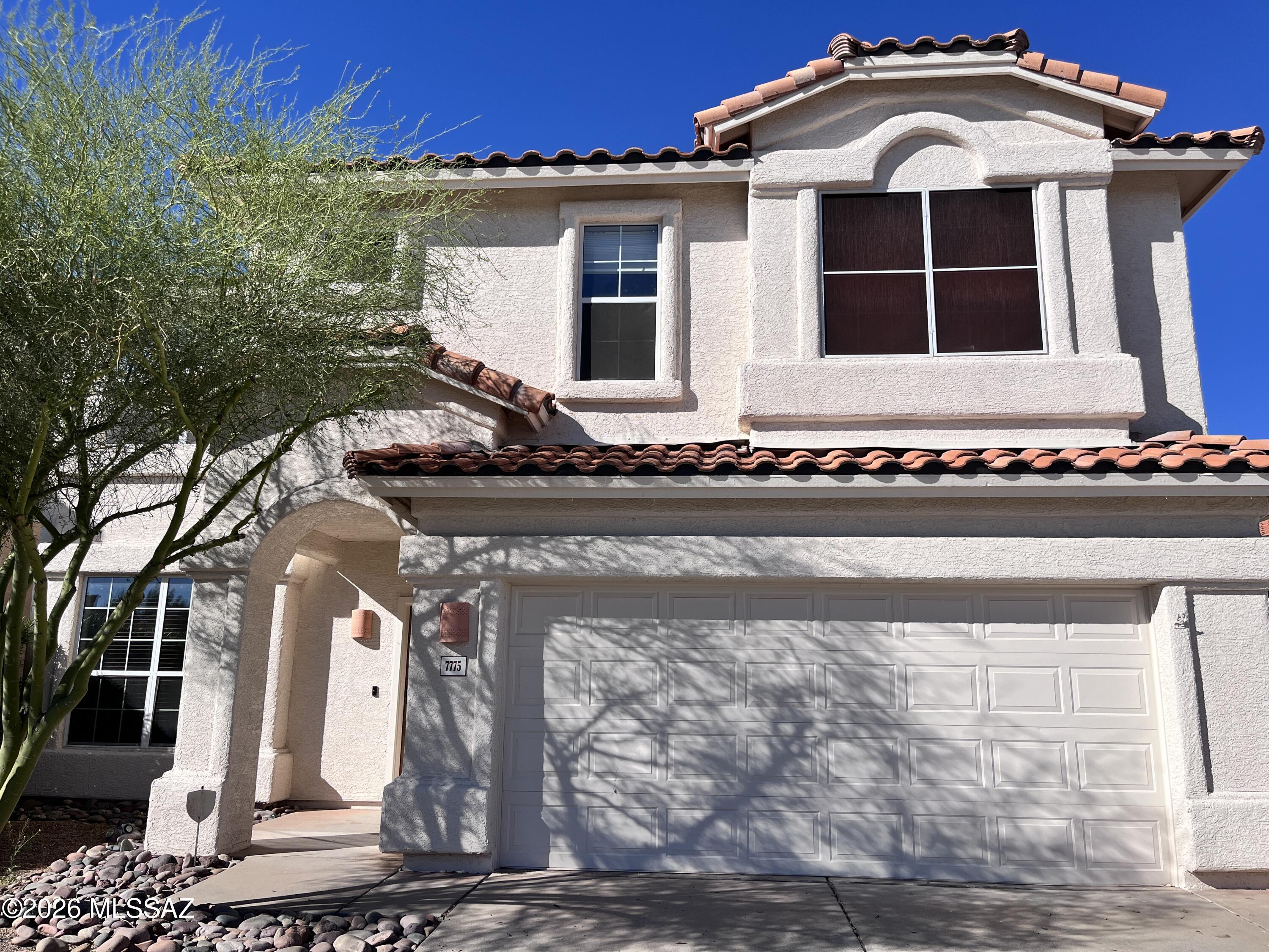 Encanto Canyon II (1-67) - Residential Lease