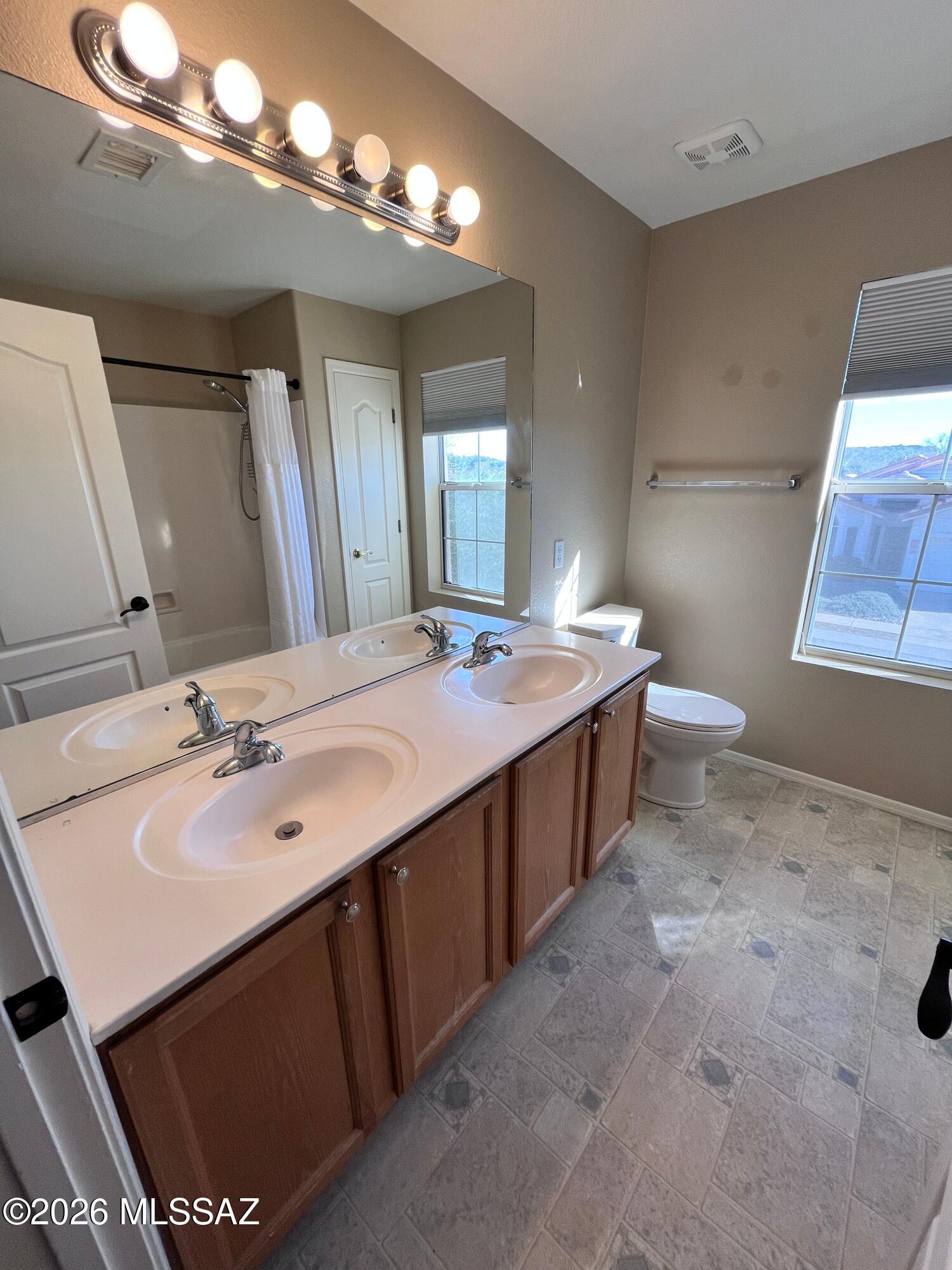 Encanto Canyon II (1-67) - Residential Lease