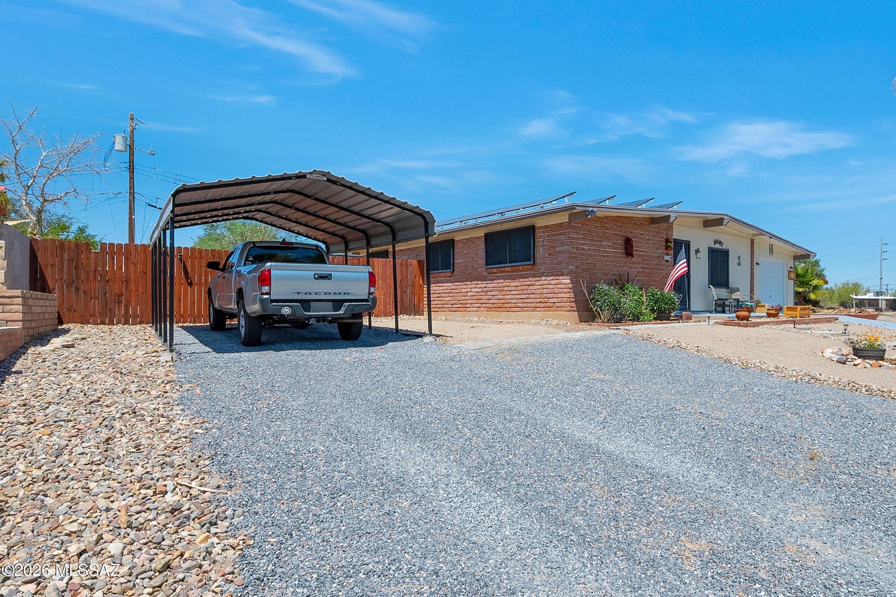 Kingston Knolls Terrace - Residential