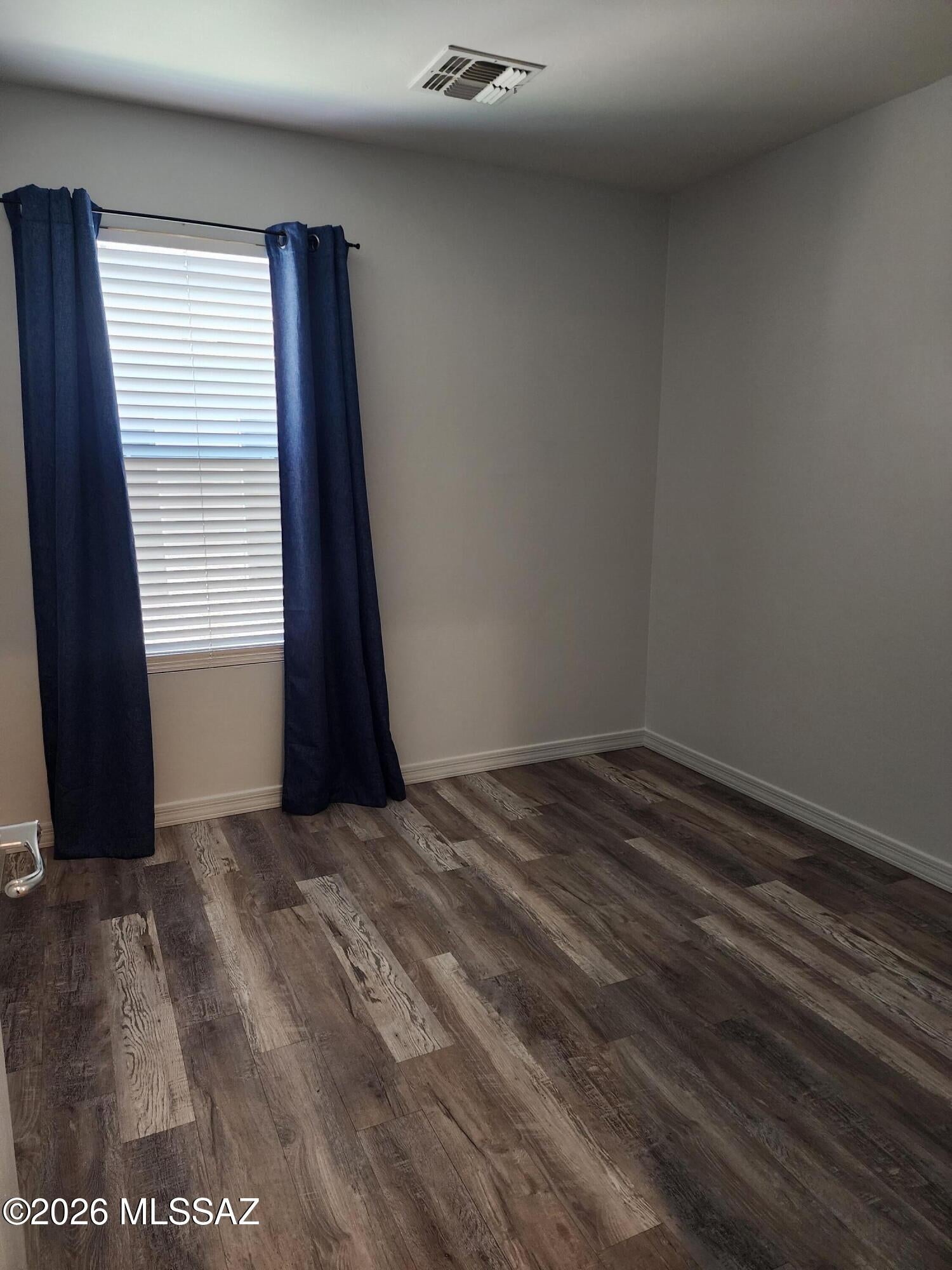 Pantano Overlook - Residential Lease