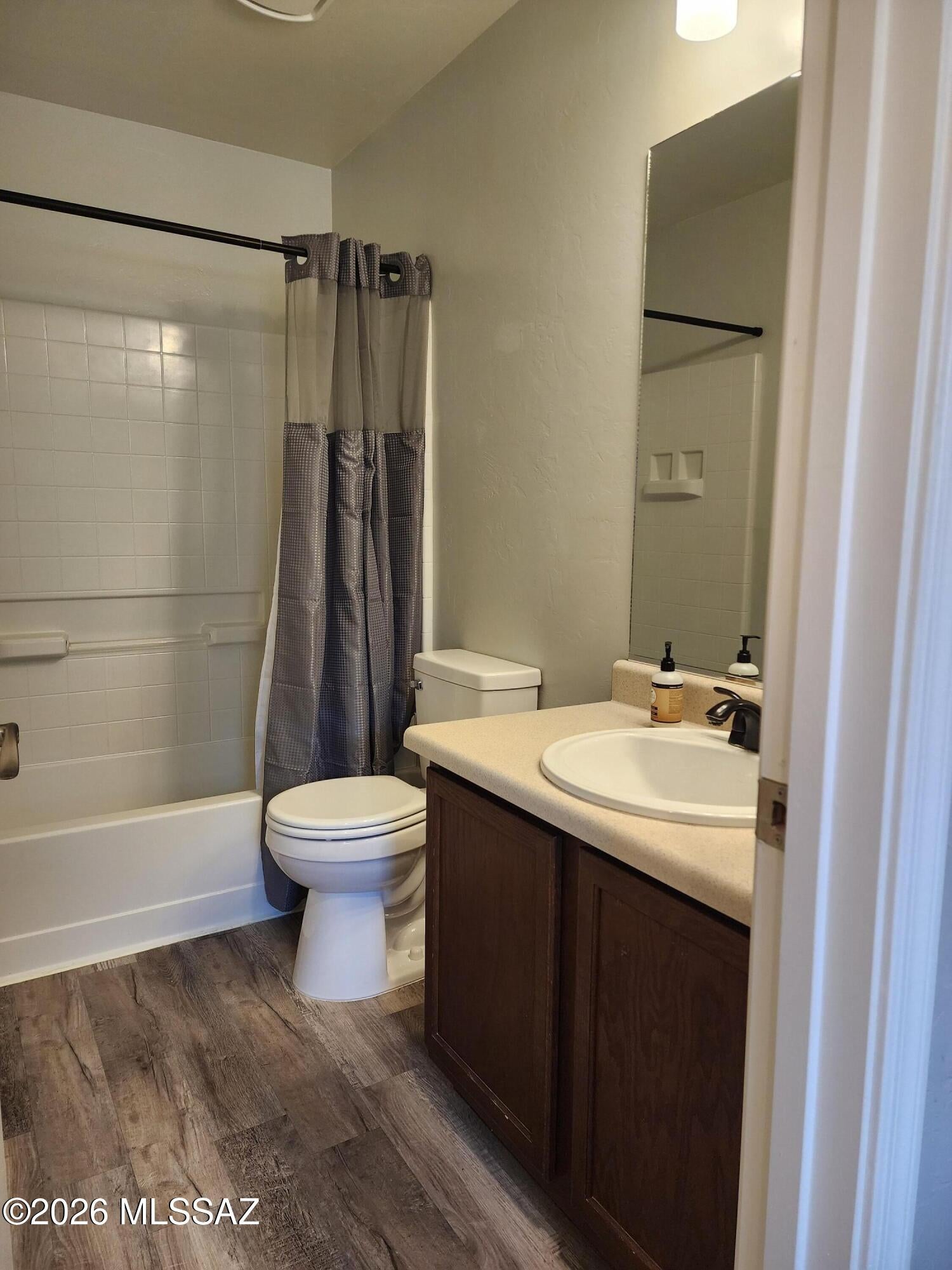 Pantano Overlook - Residential Lease