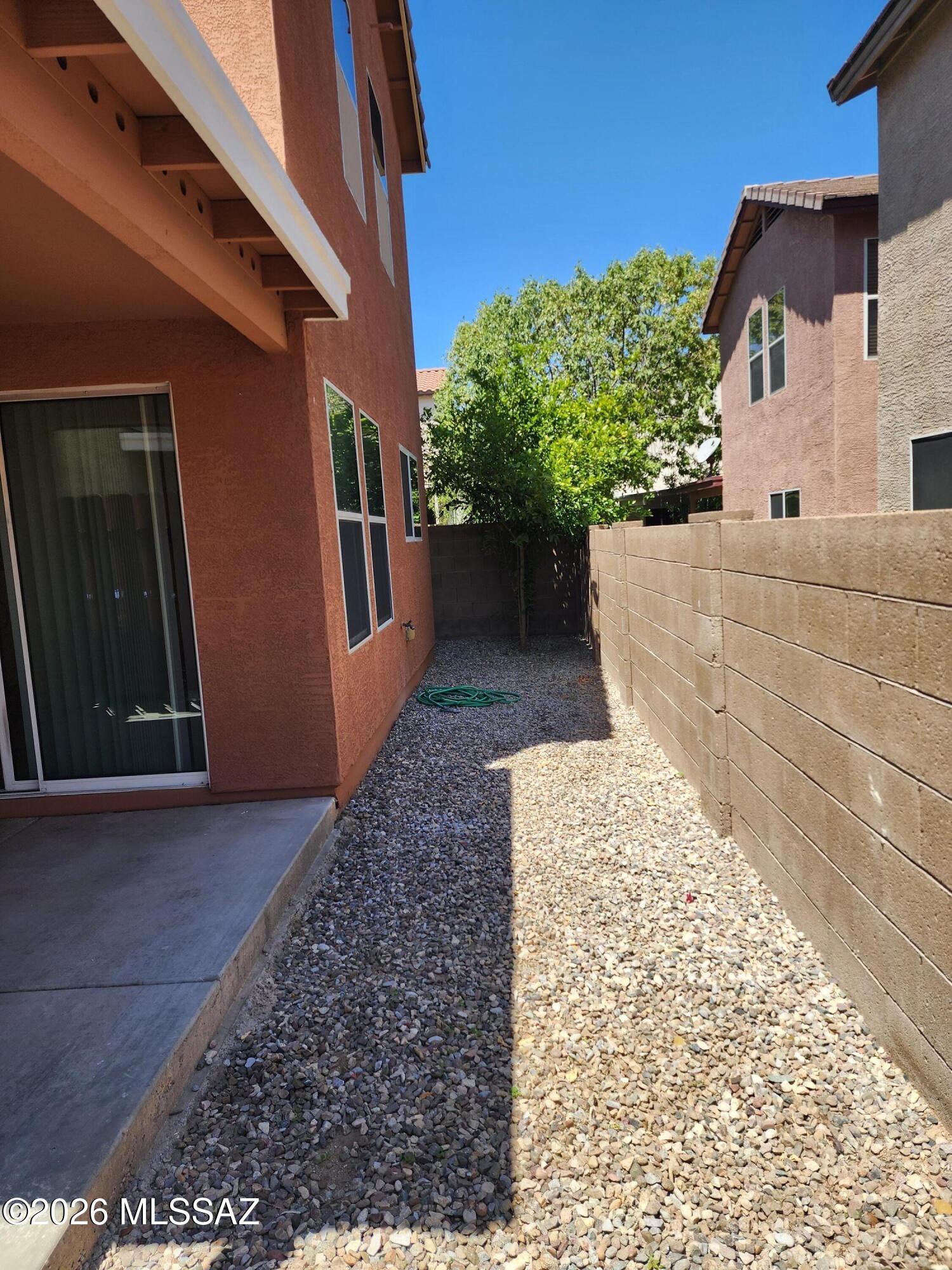 Pantano Overlook - Residential Lease