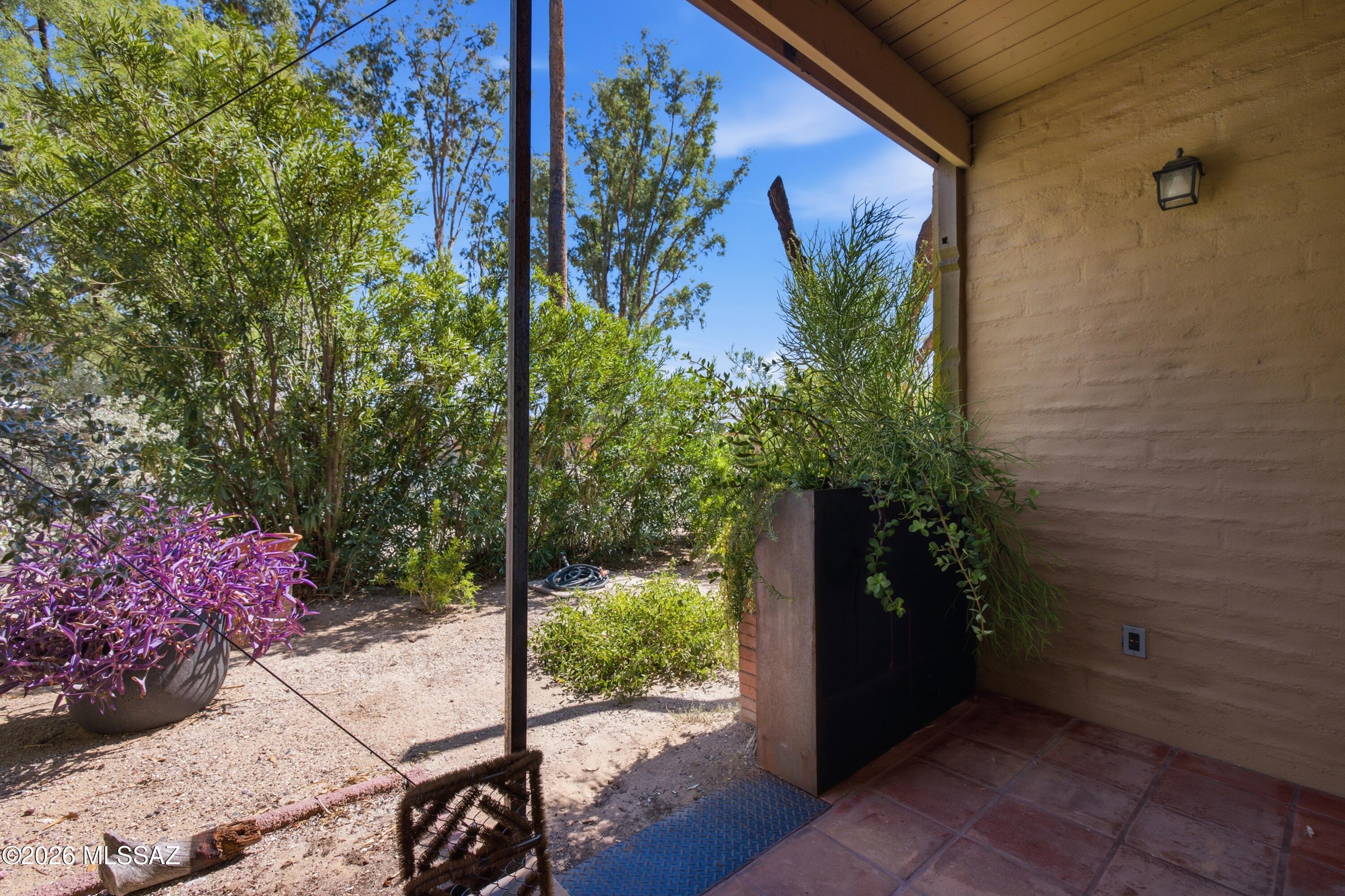 Cancha Del Golf - Residential