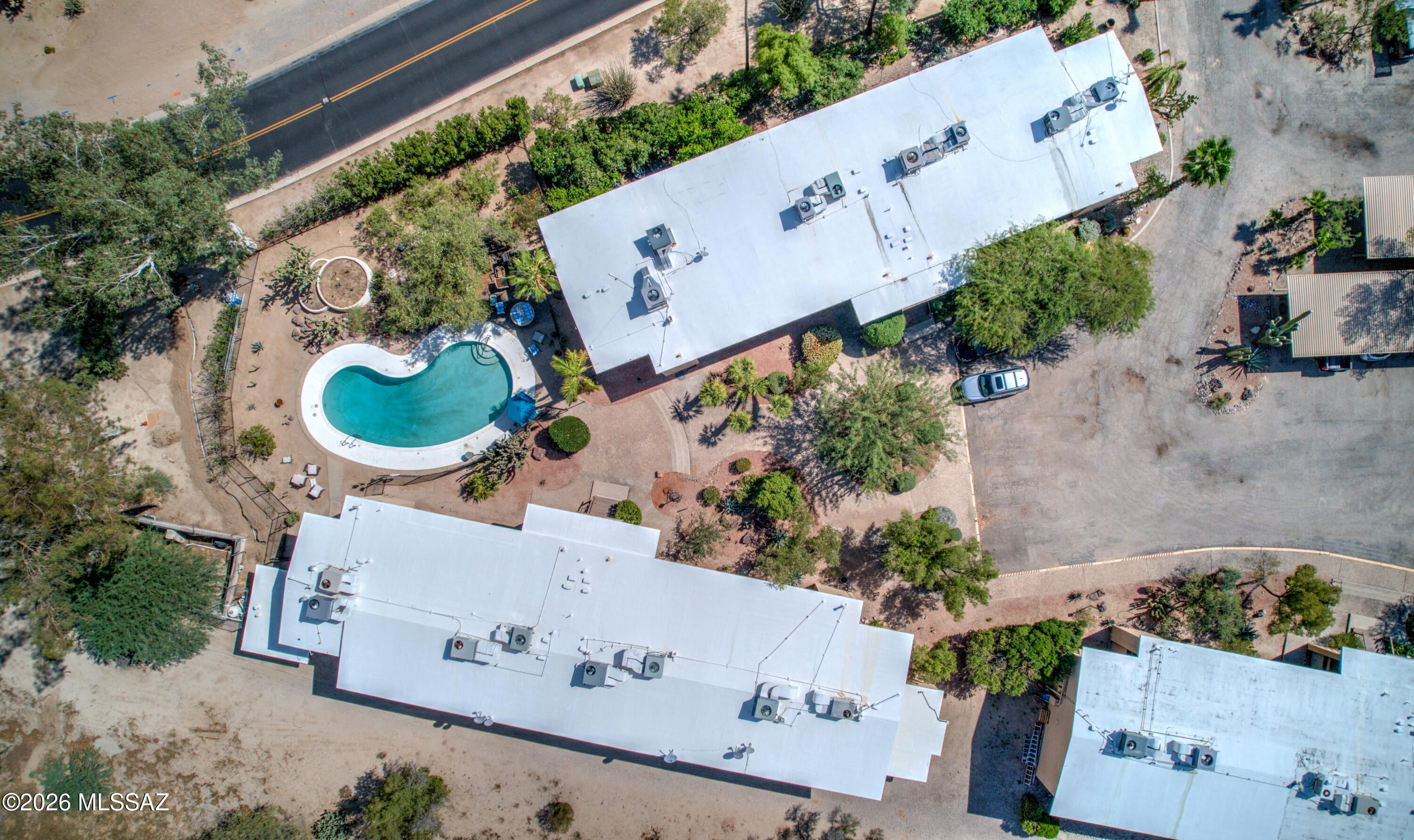 Cancha Del Golf - Residential