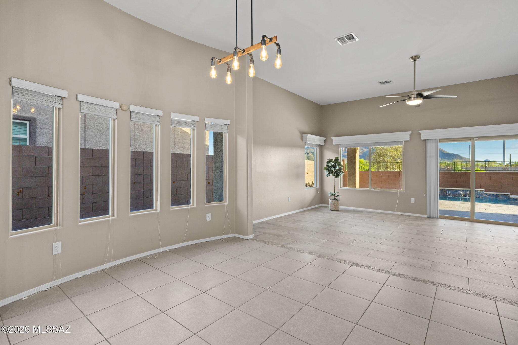 Saguaro Springs Block 4 (400-611) - Residential Lease