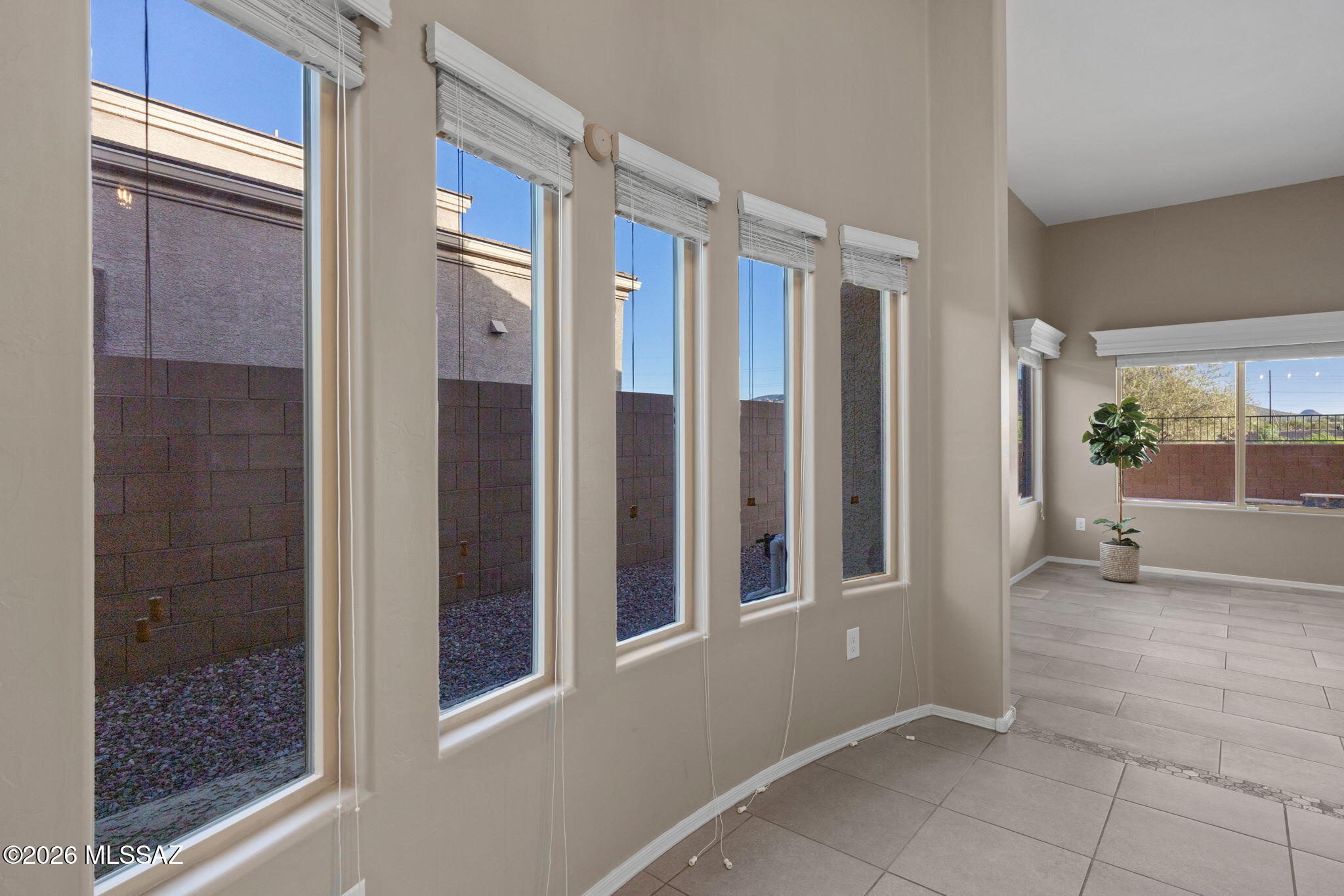 Saguaro Springs Block 4 (400-611) - Residential Lease