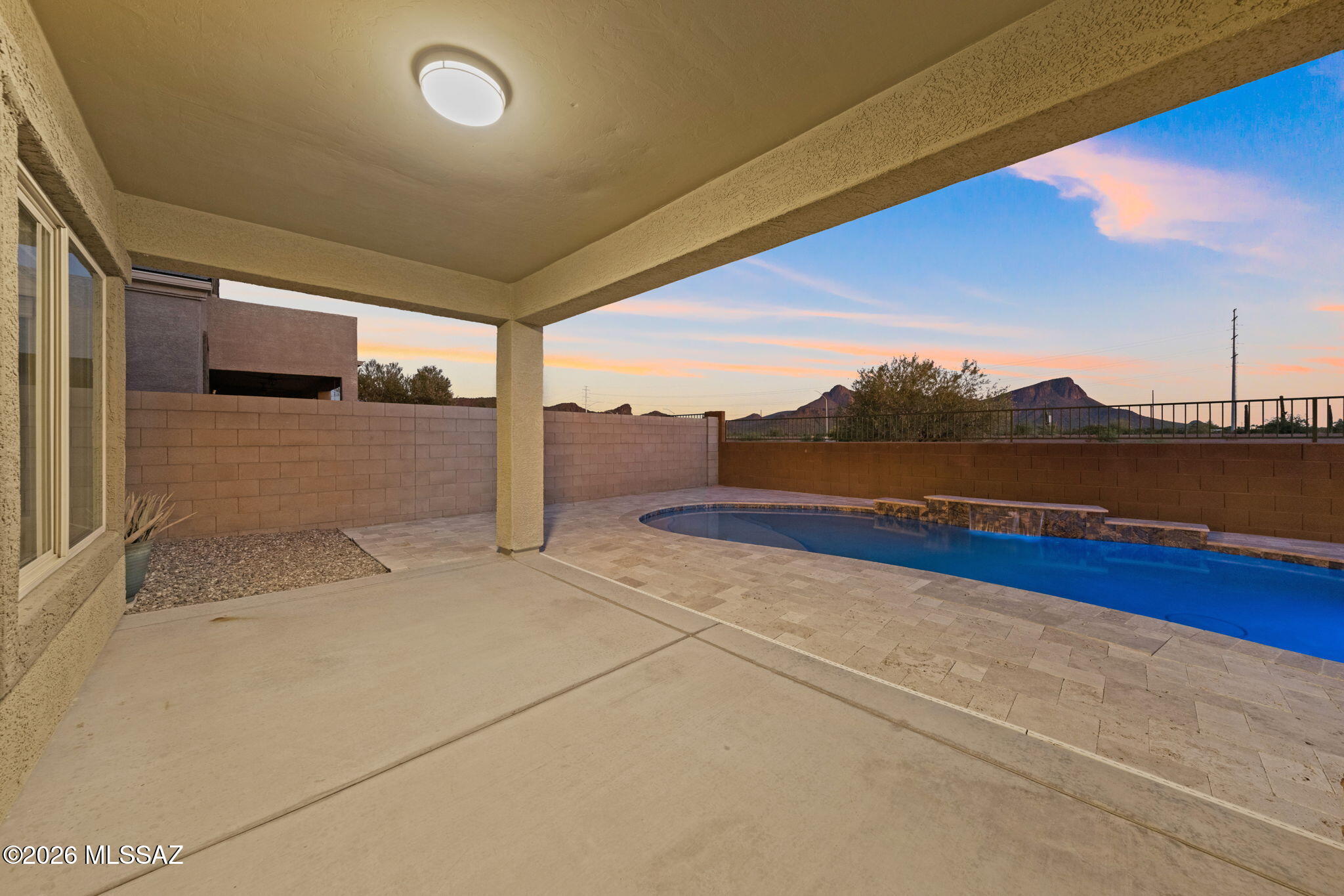 Saguaro Springs Block 4 (400-611) - Residential Lease