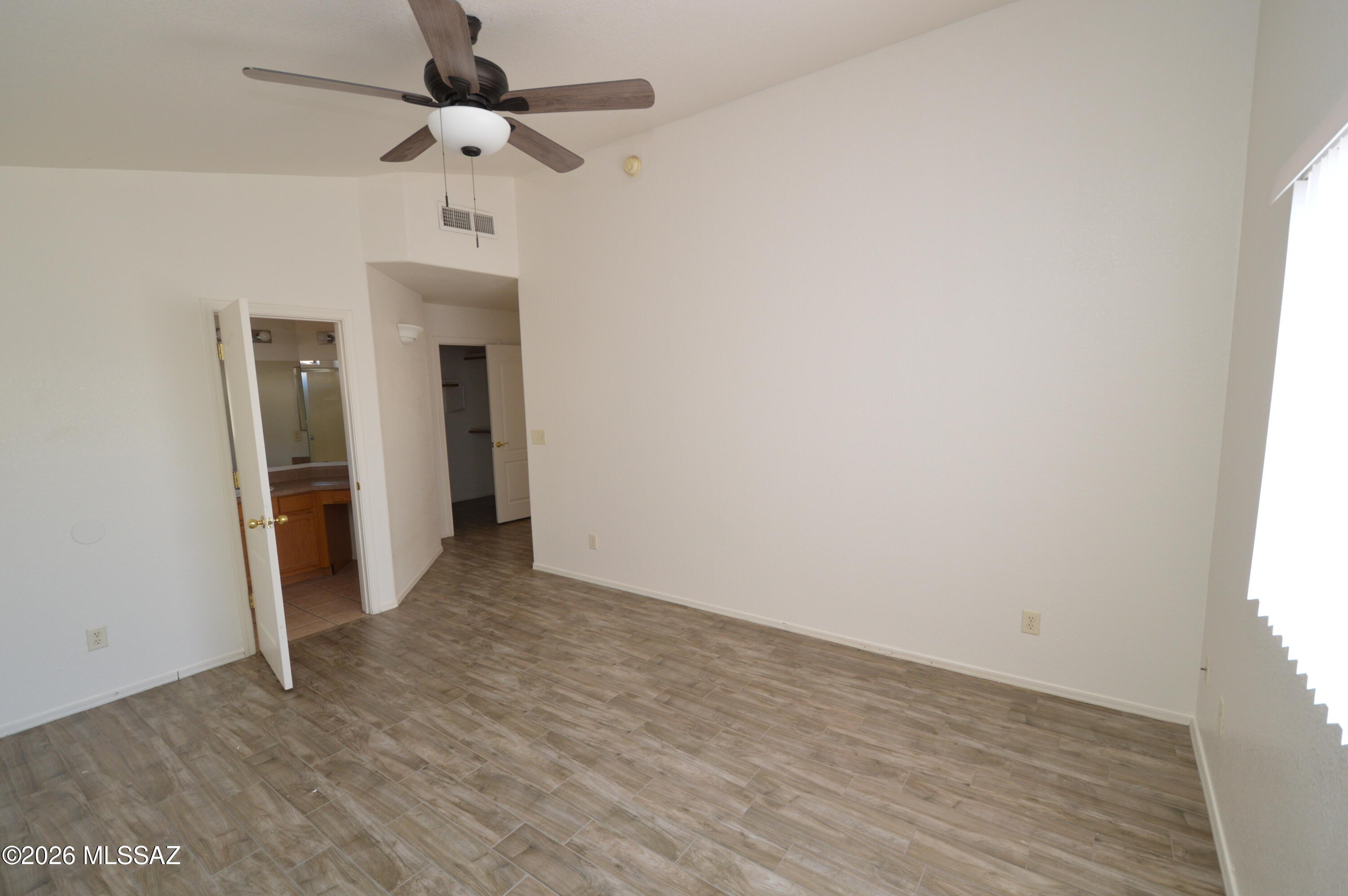 Casa Del Rio (1-74) - Residential Lease