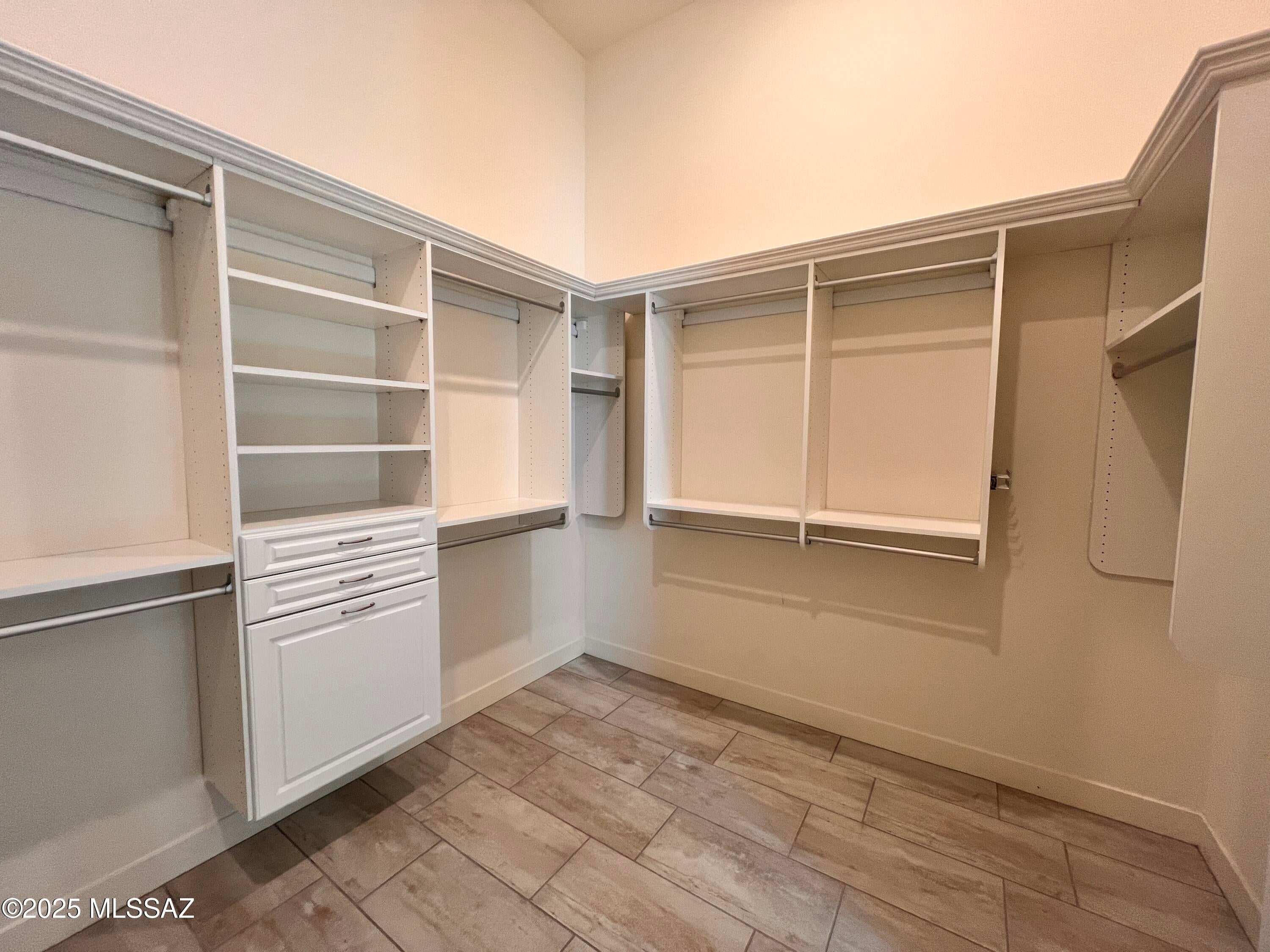 Stone Canyon III - Residential Lease