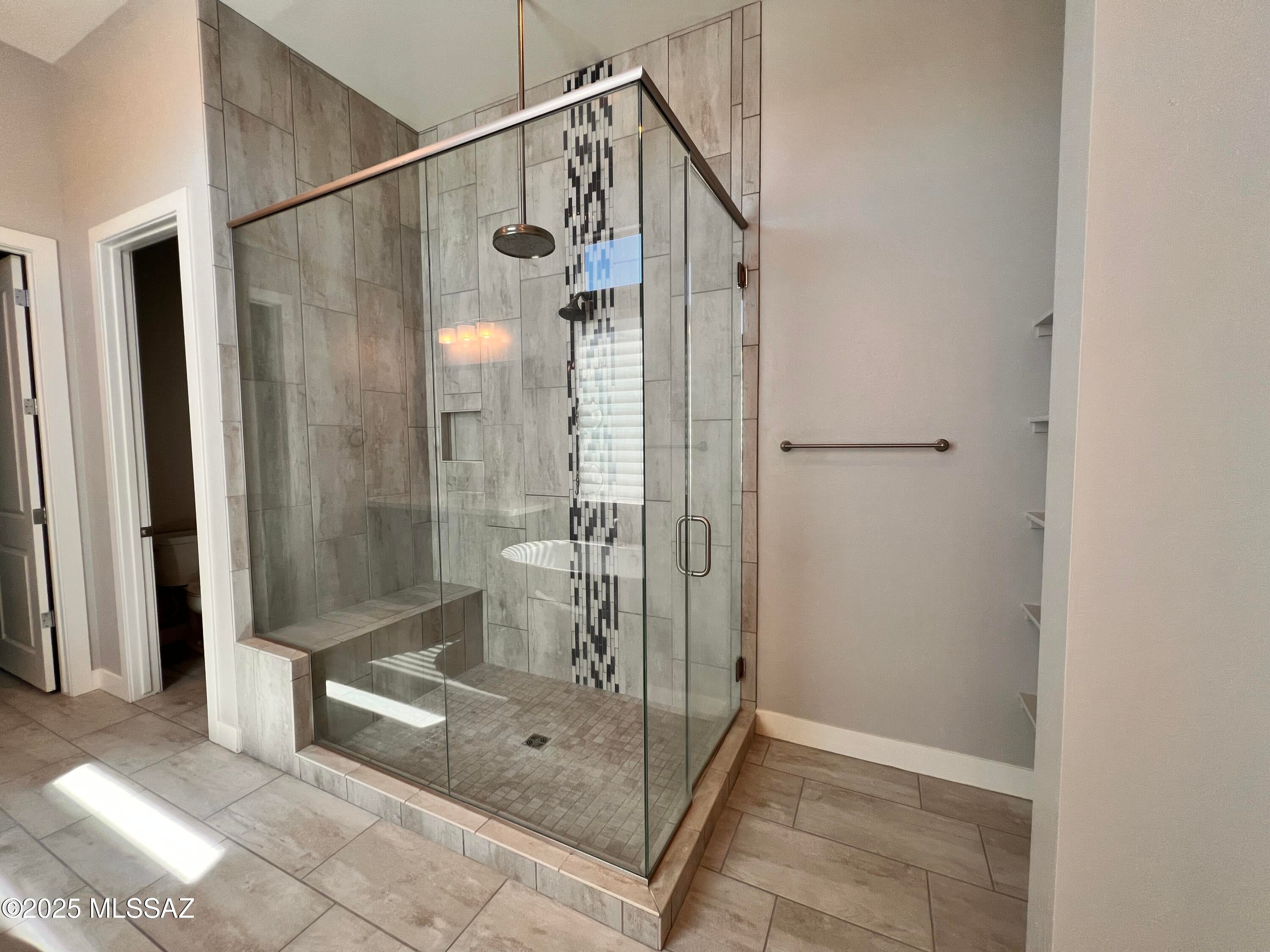 Stone Canyon III - Residential Lease