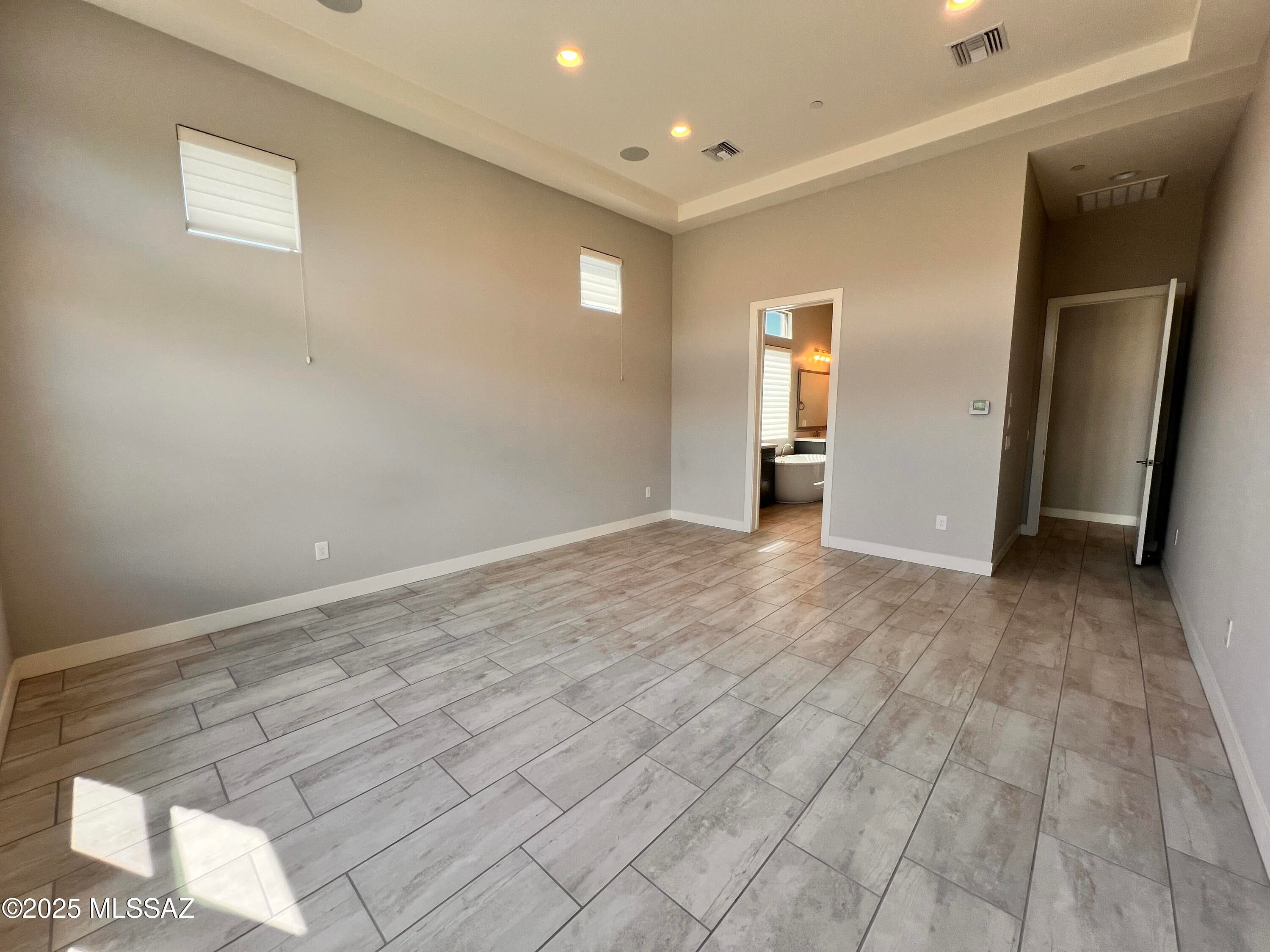 Stone Canyon III - Residential Lease