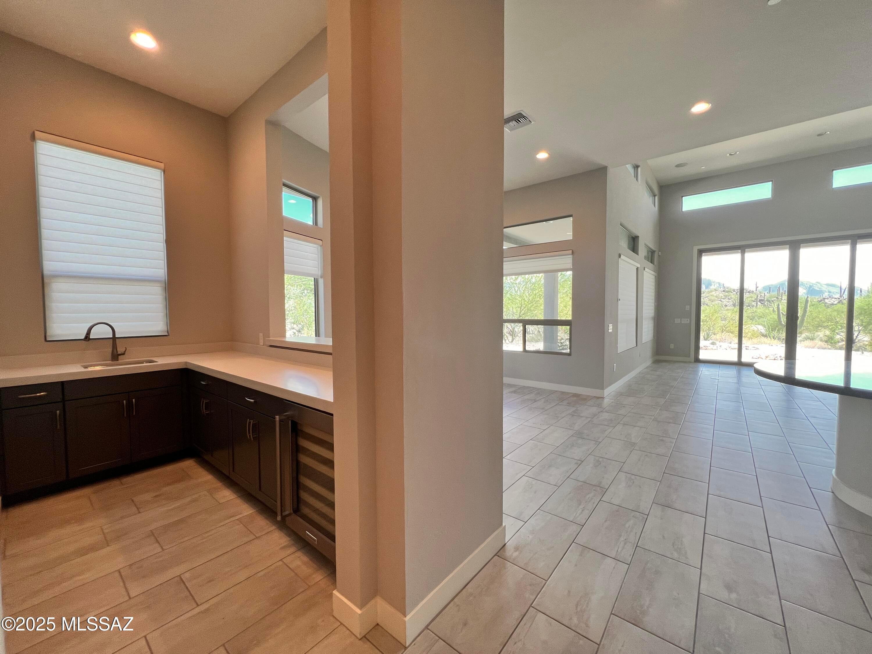 Stone Canyon III - Residential Lease